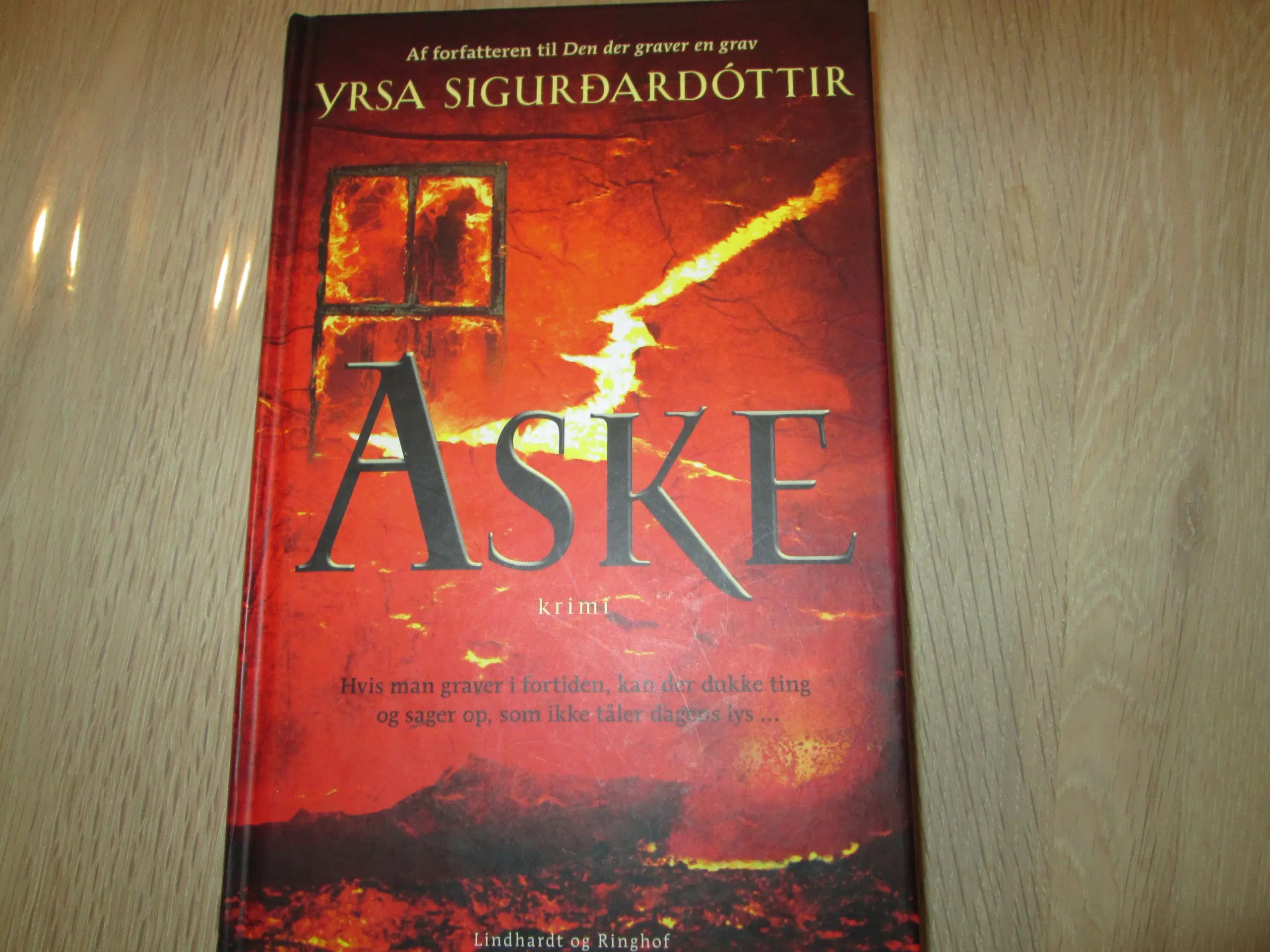 Aske af Yrsa Sigurdardottir