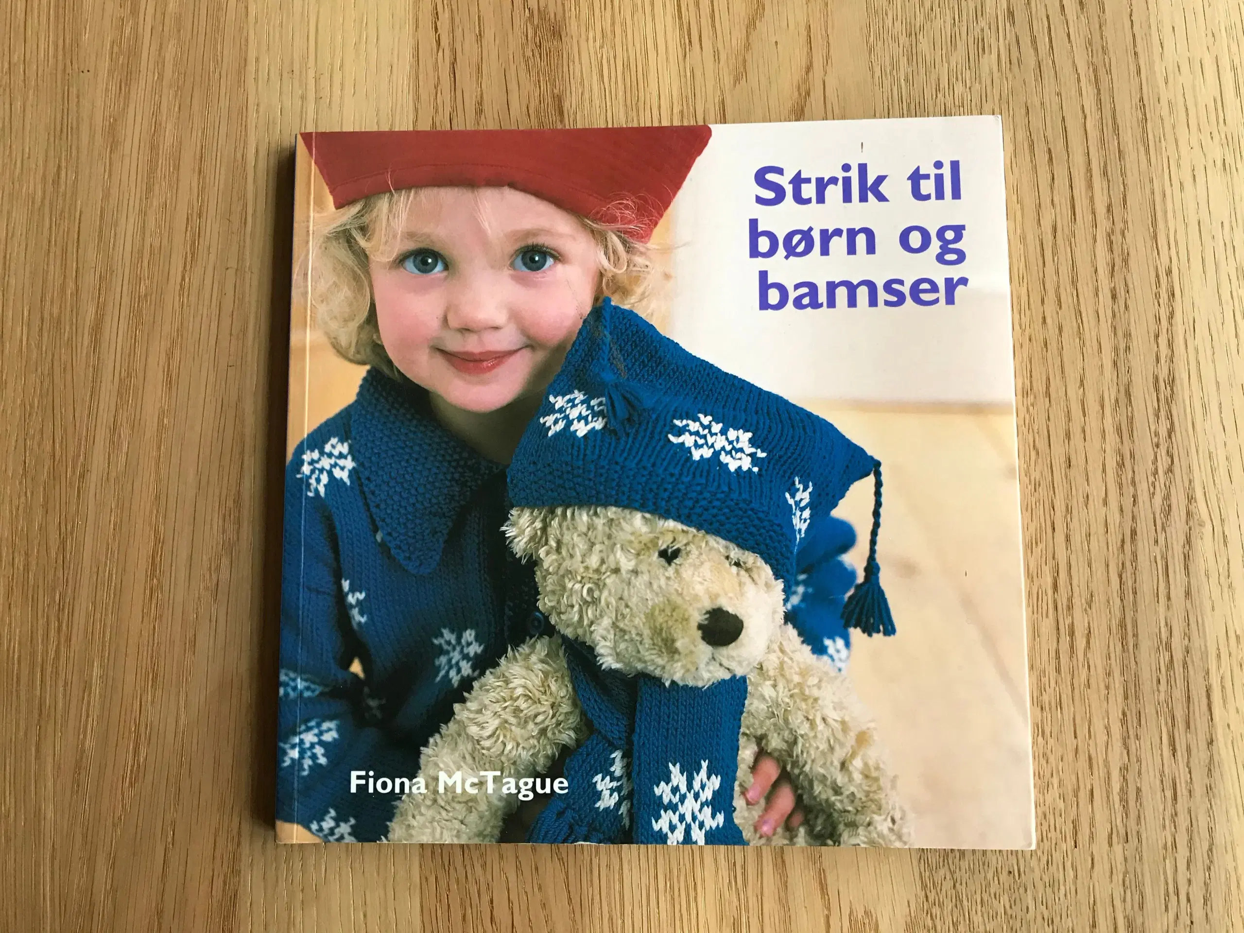 Strik til børn og bamser