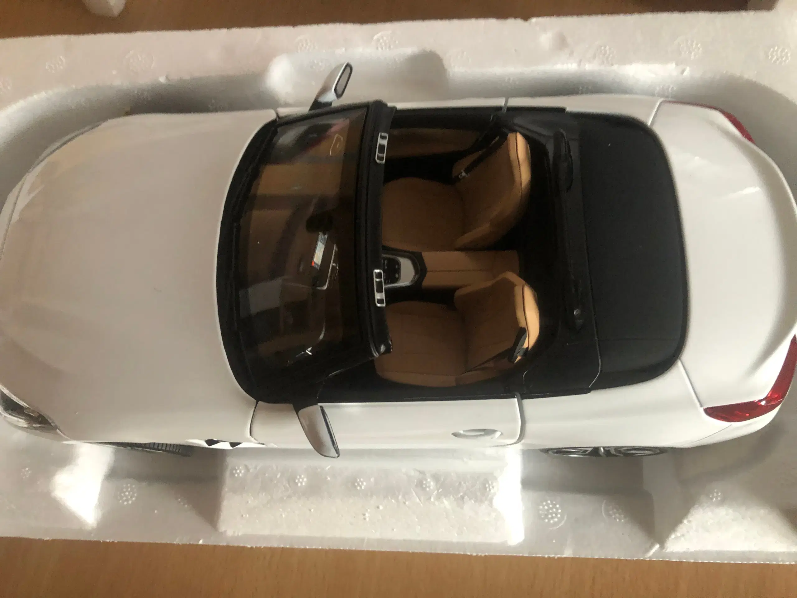 1:18 BMW Z4i