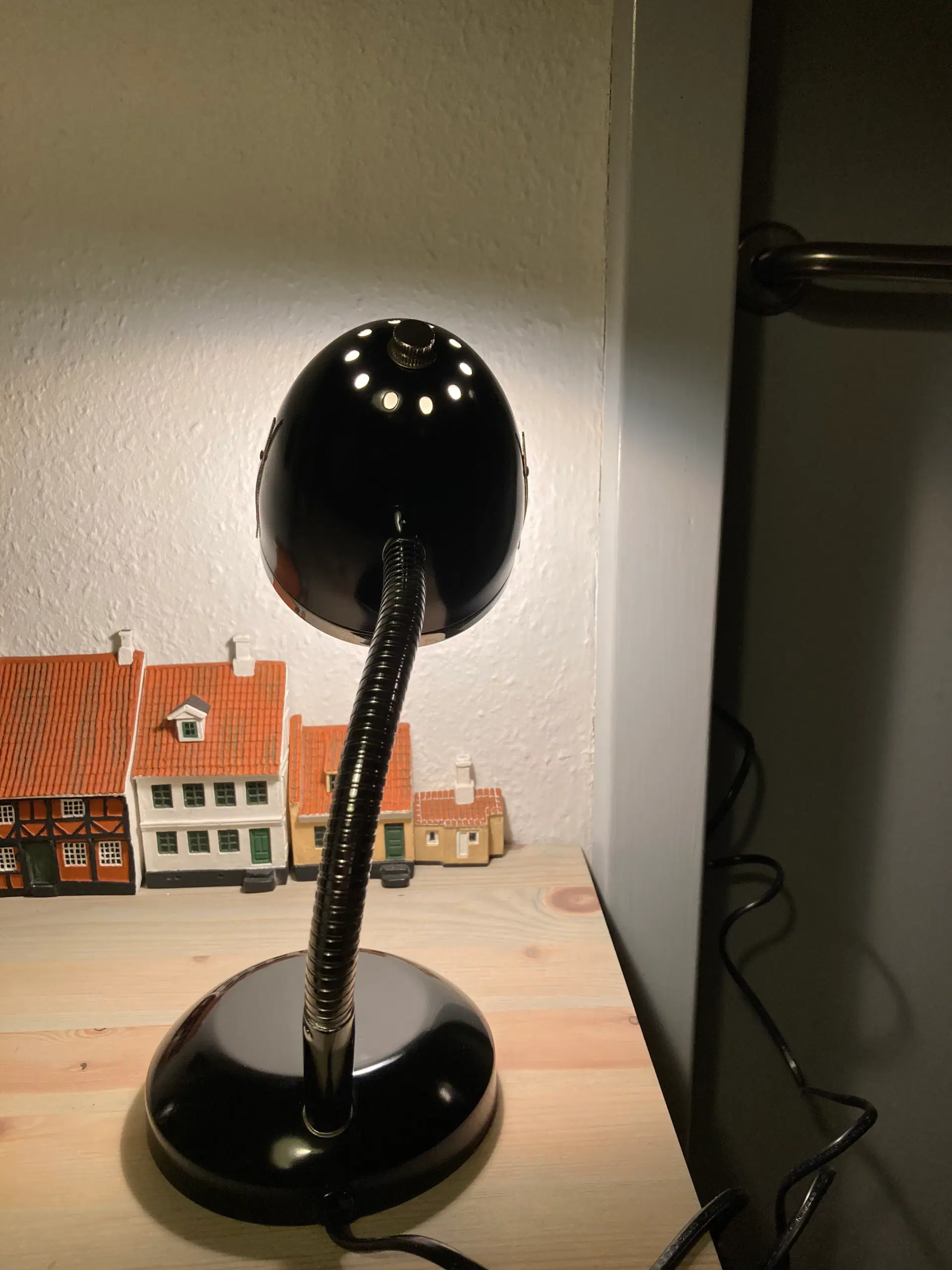 Flot lille  bordlampe