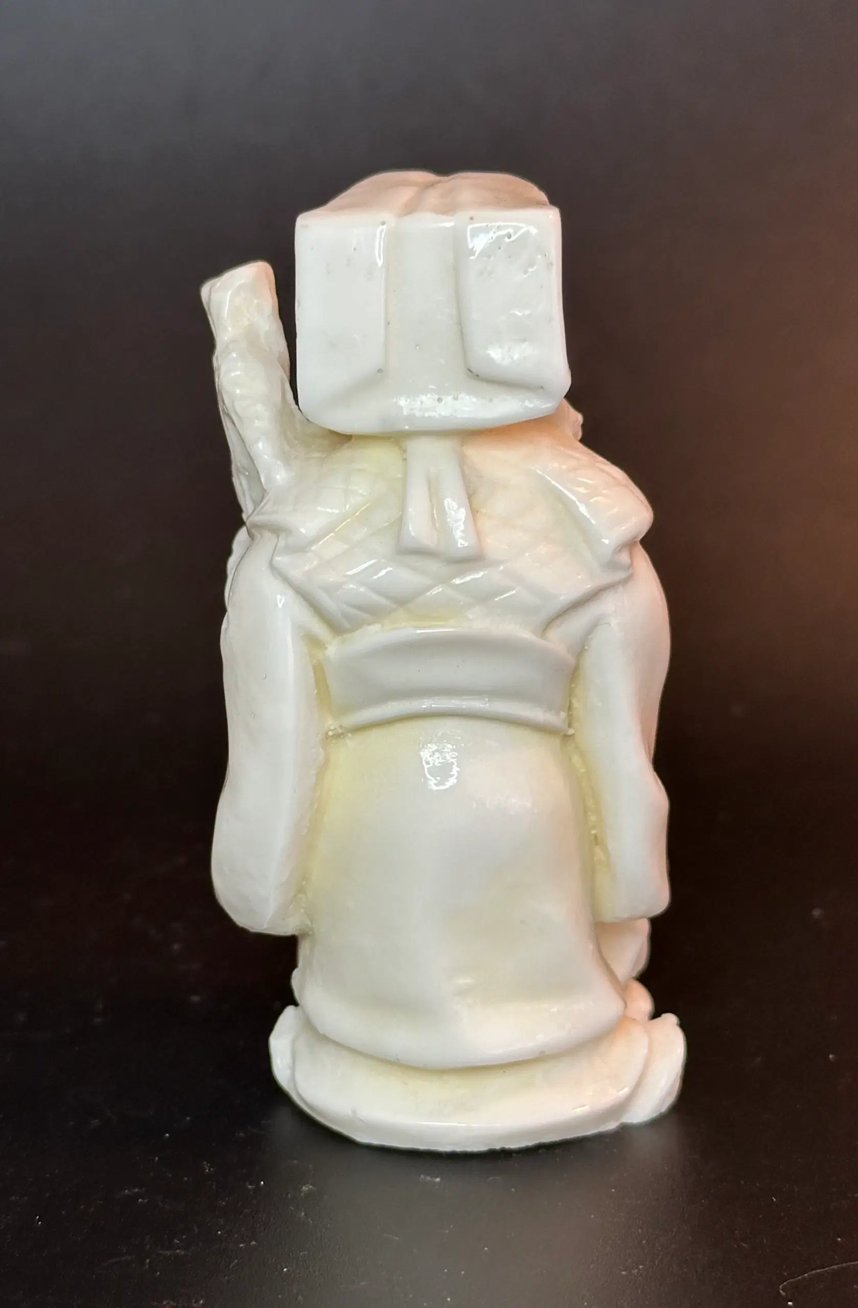 Miniature orientalske figurer håndskåredea af ben