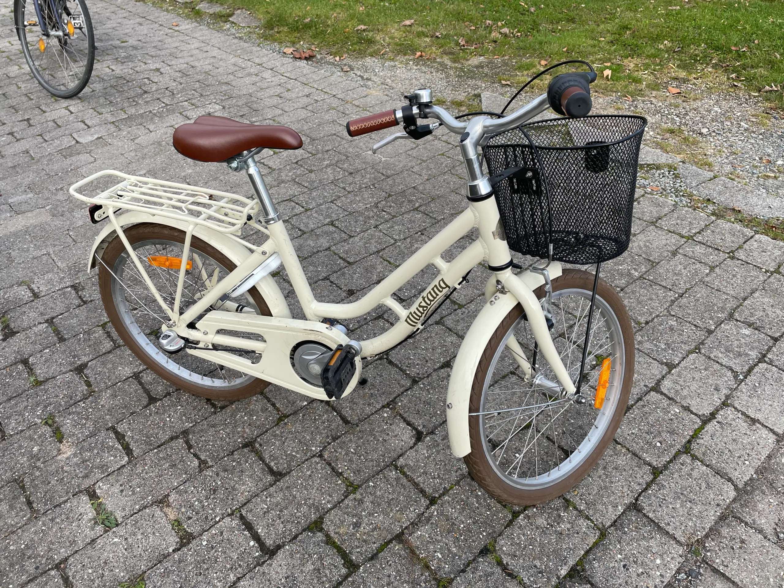 Pigecykel Mustang 20" med 3 gear