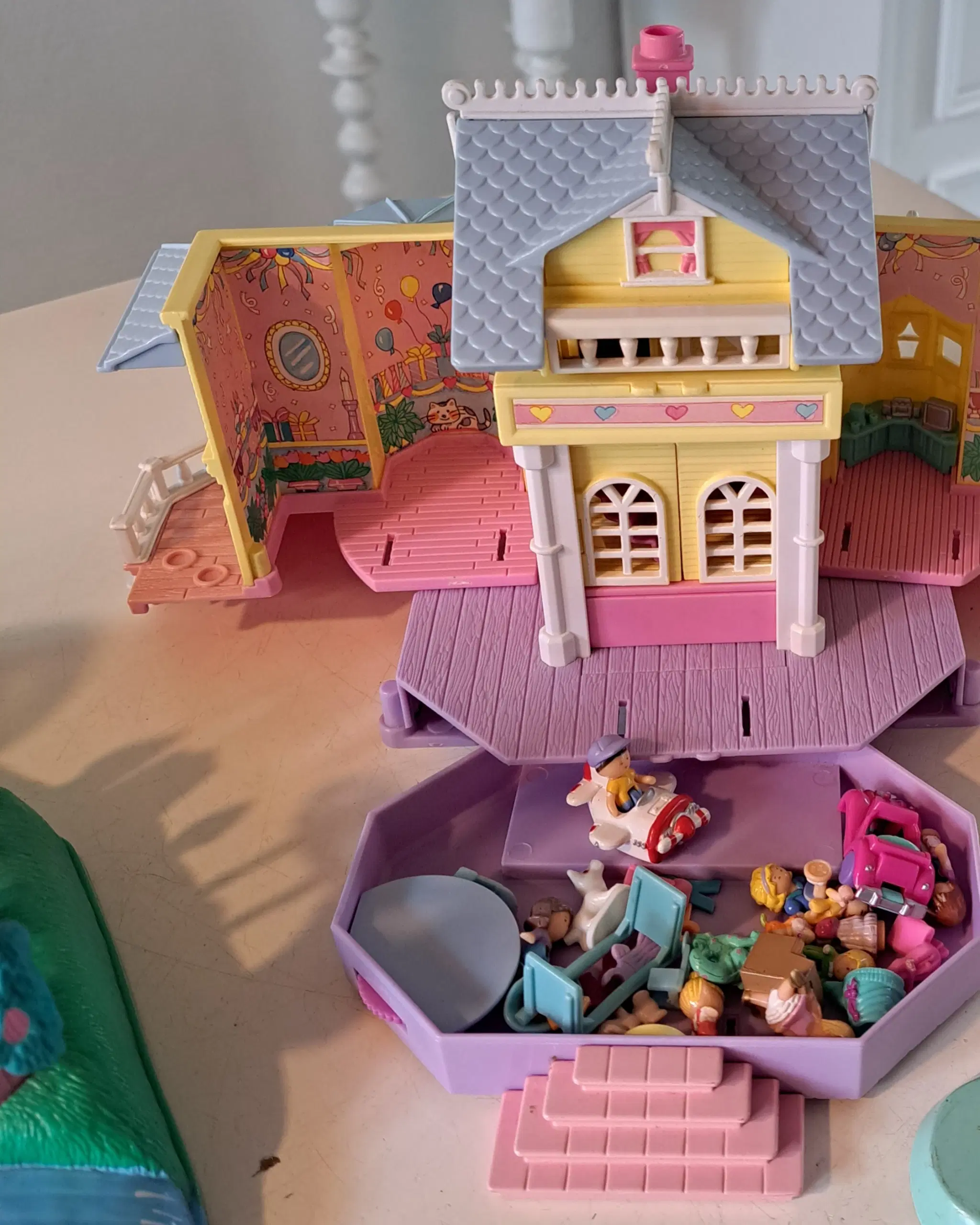 Polly Pocket by huse figurer