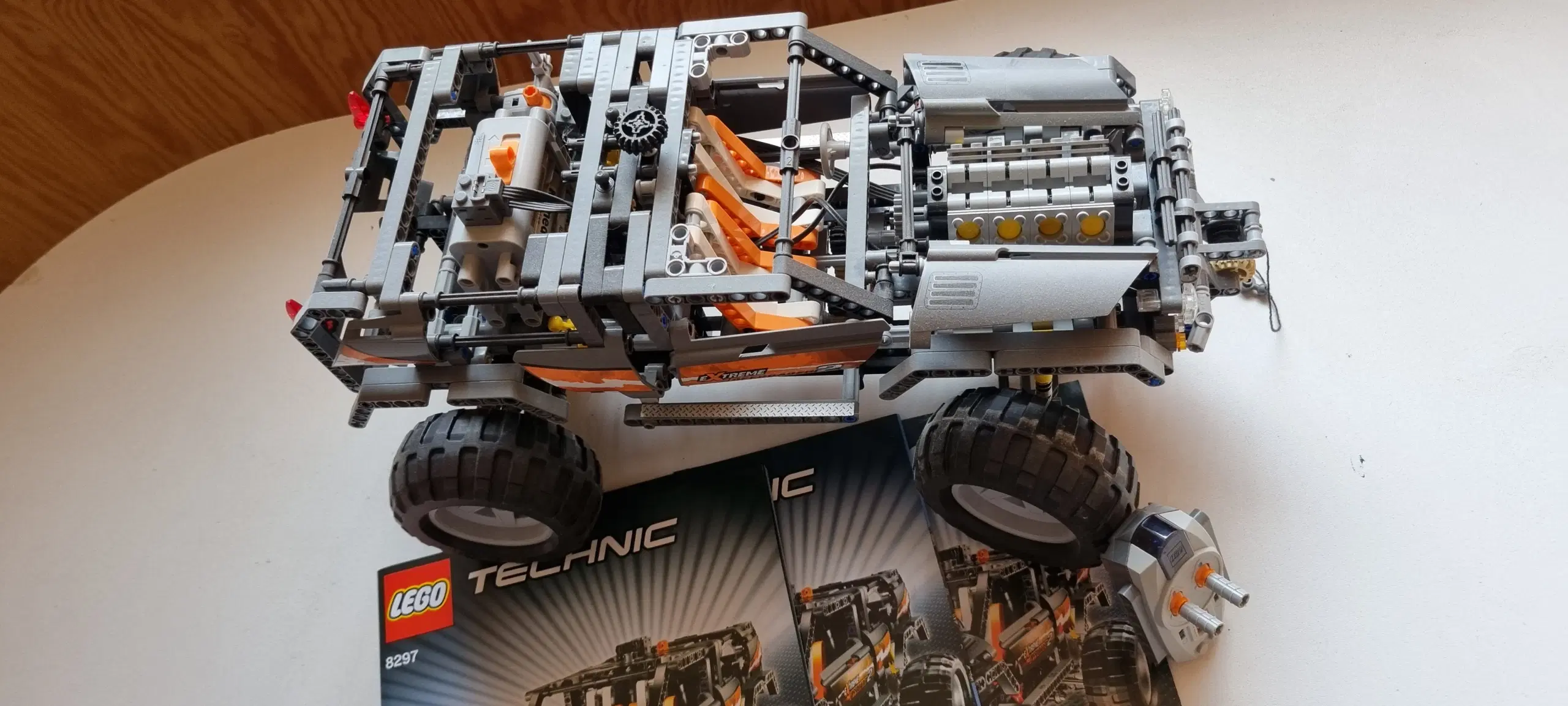 Lego Technic Offroader nr 8297