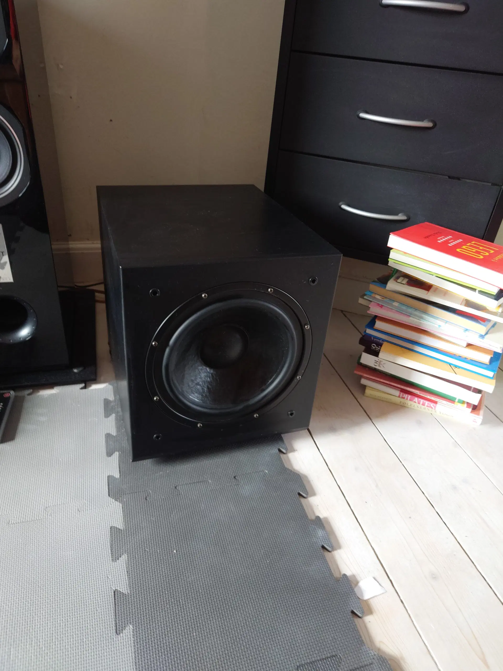 Dali Subwoofer info kommer