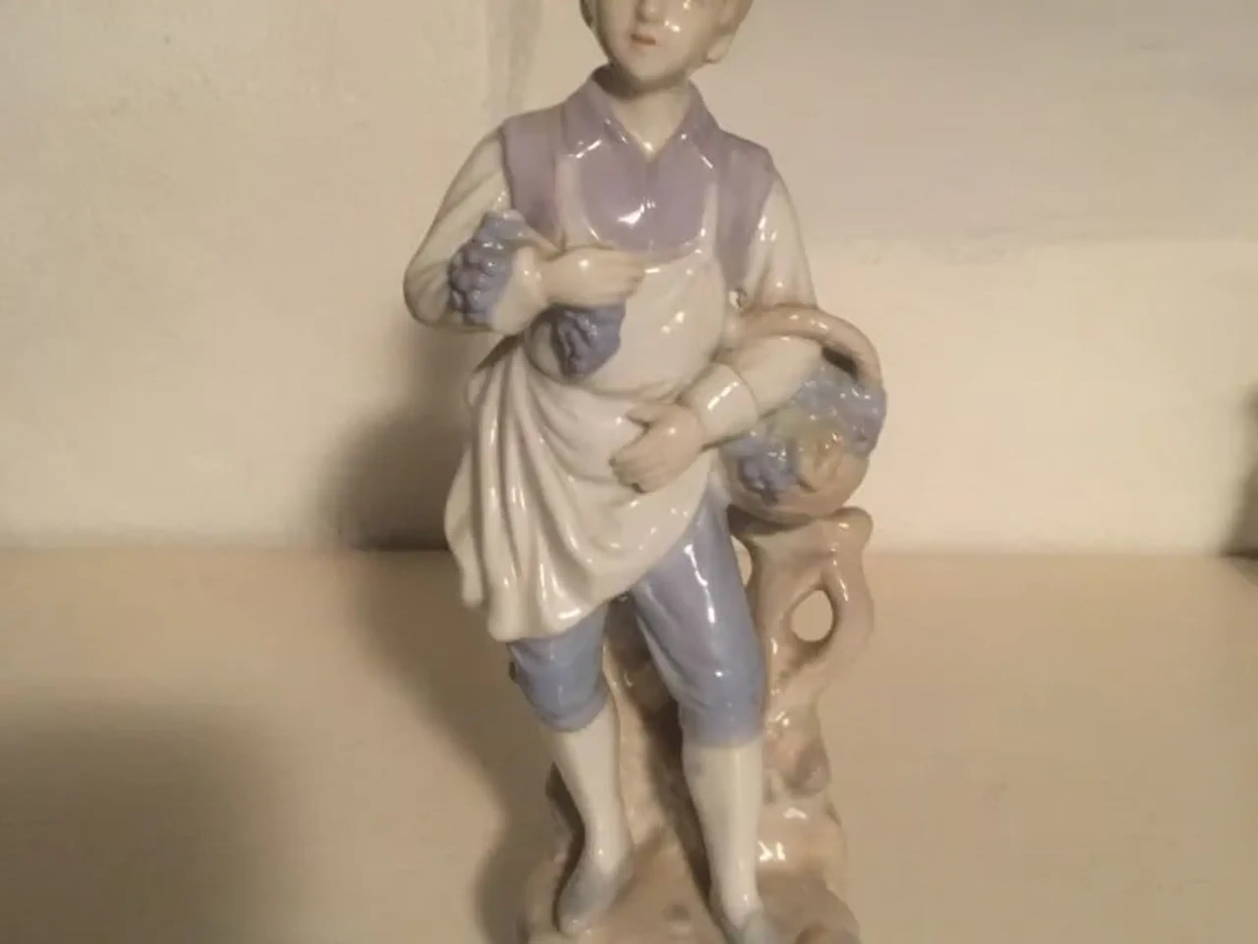 Sød porcelænsfigur