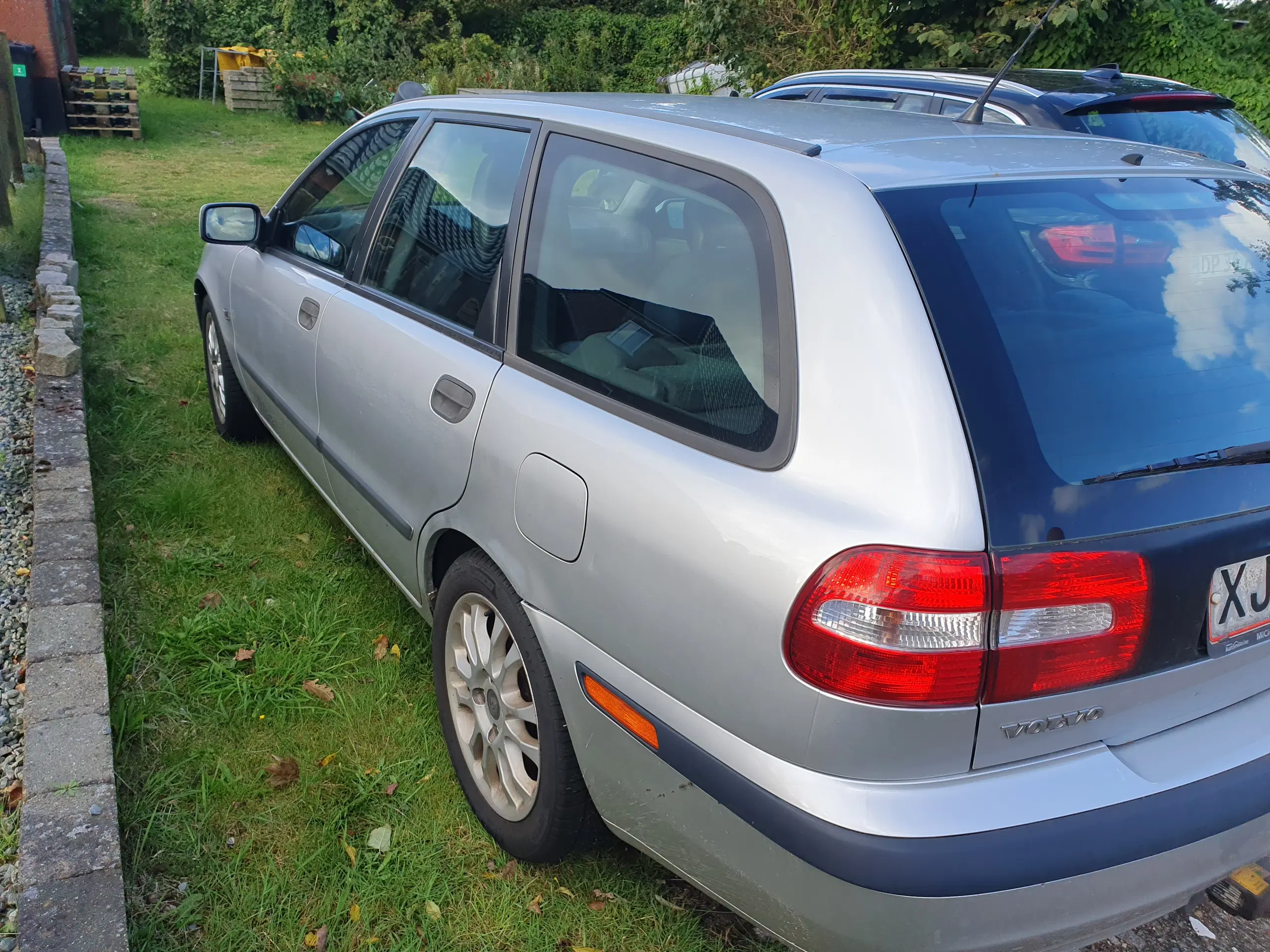 Volvo V 40