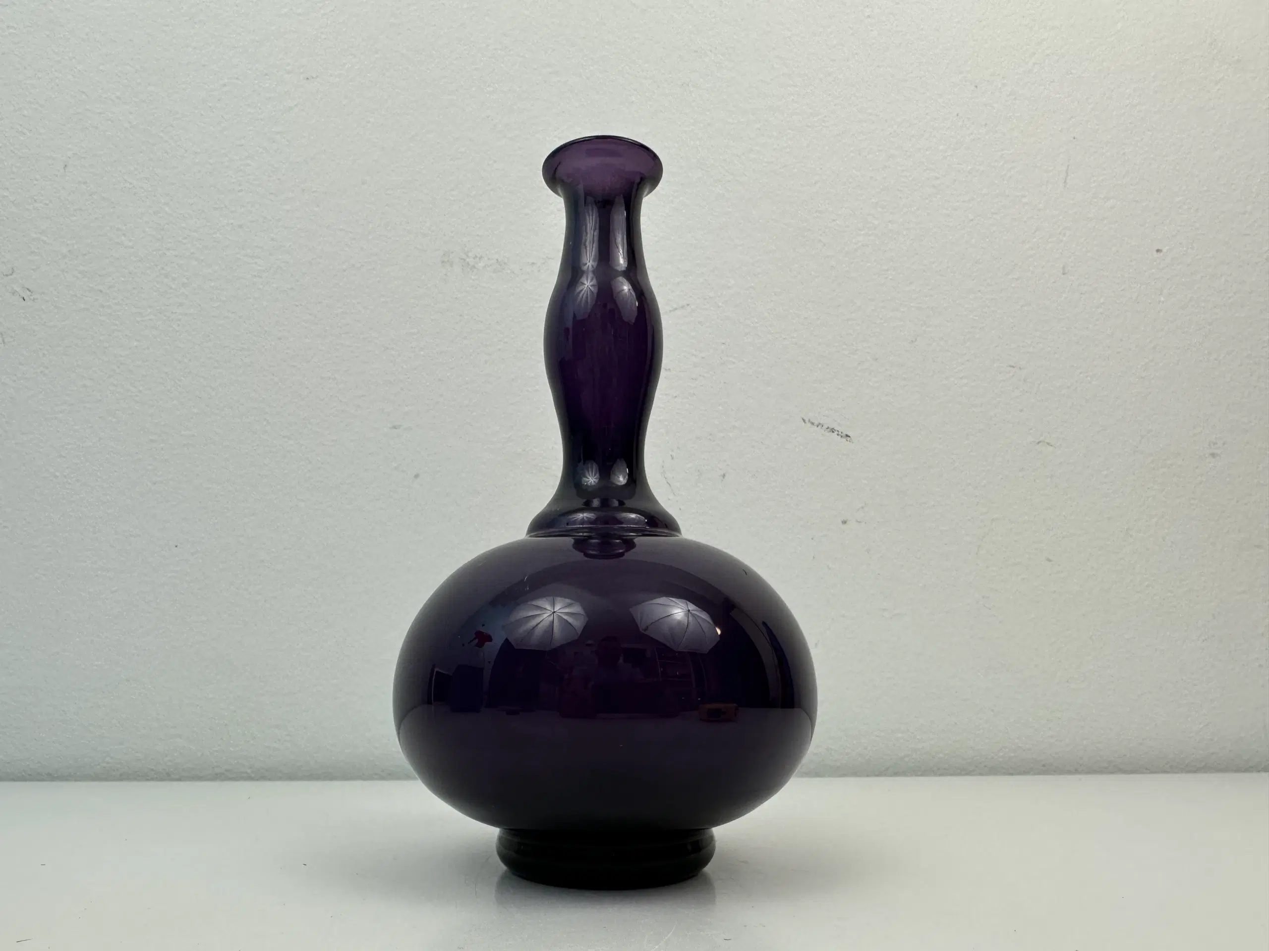 Ældre vase i glas