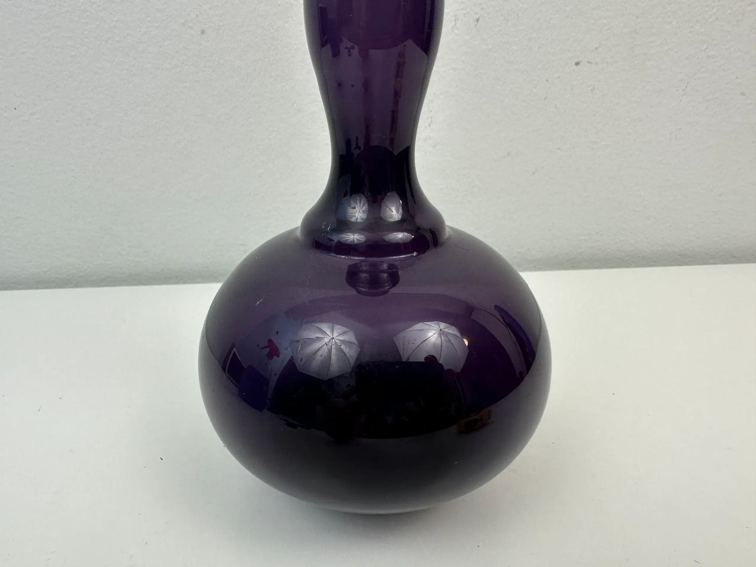 Ældre vase i glas