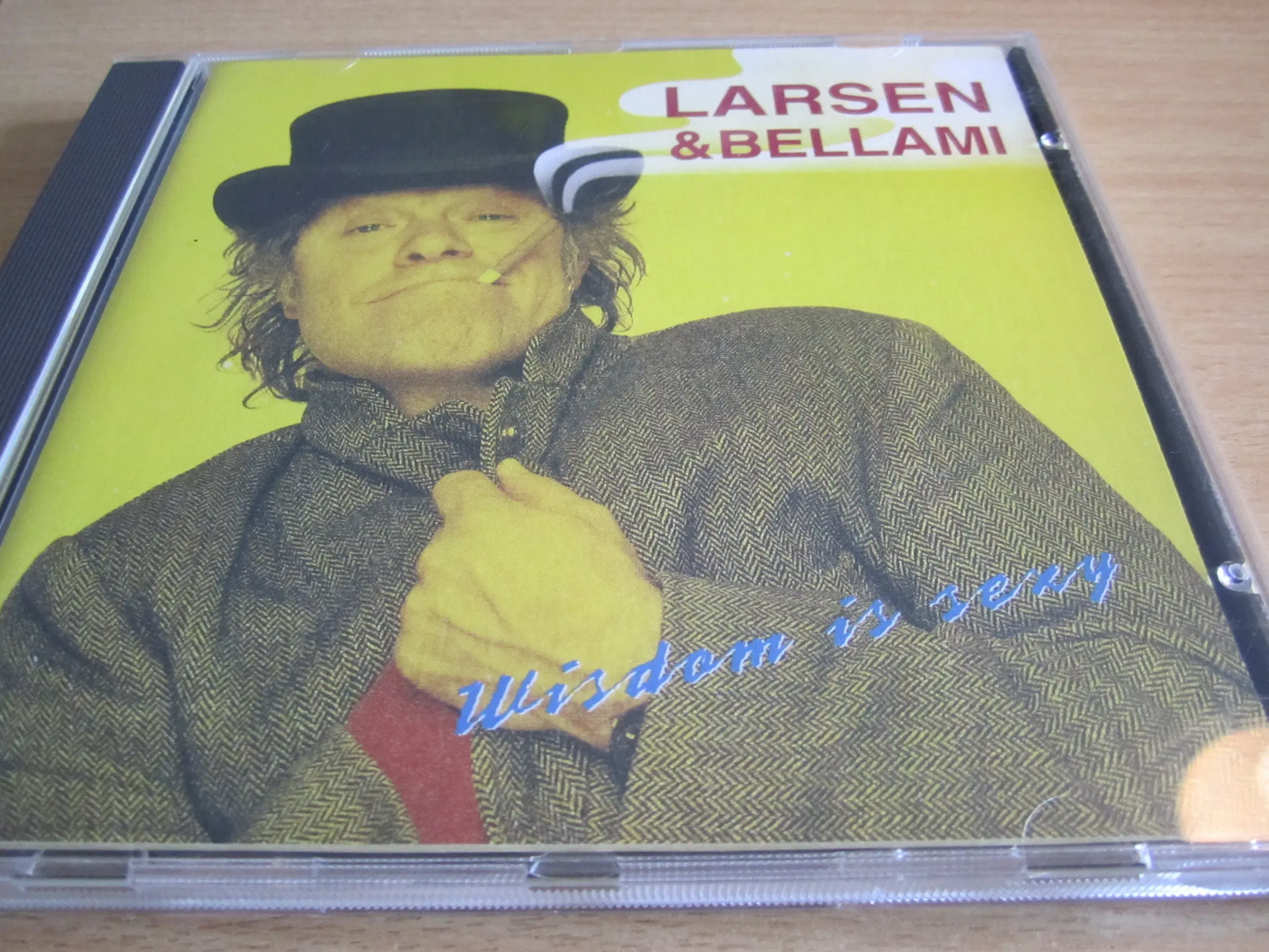 KIM LARSEN  Kjukken 16 x Cd