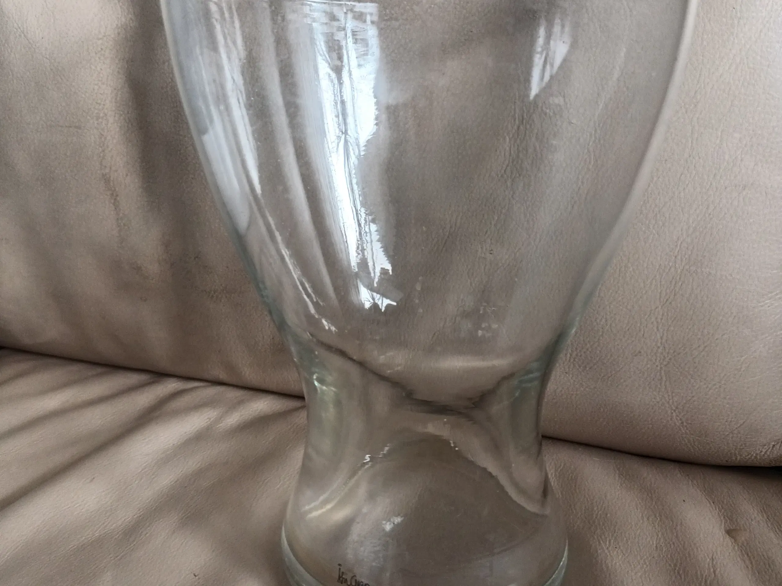 FLOT ÅSA GRAY VASE 20 CM HØJ  14 CM I DIAM