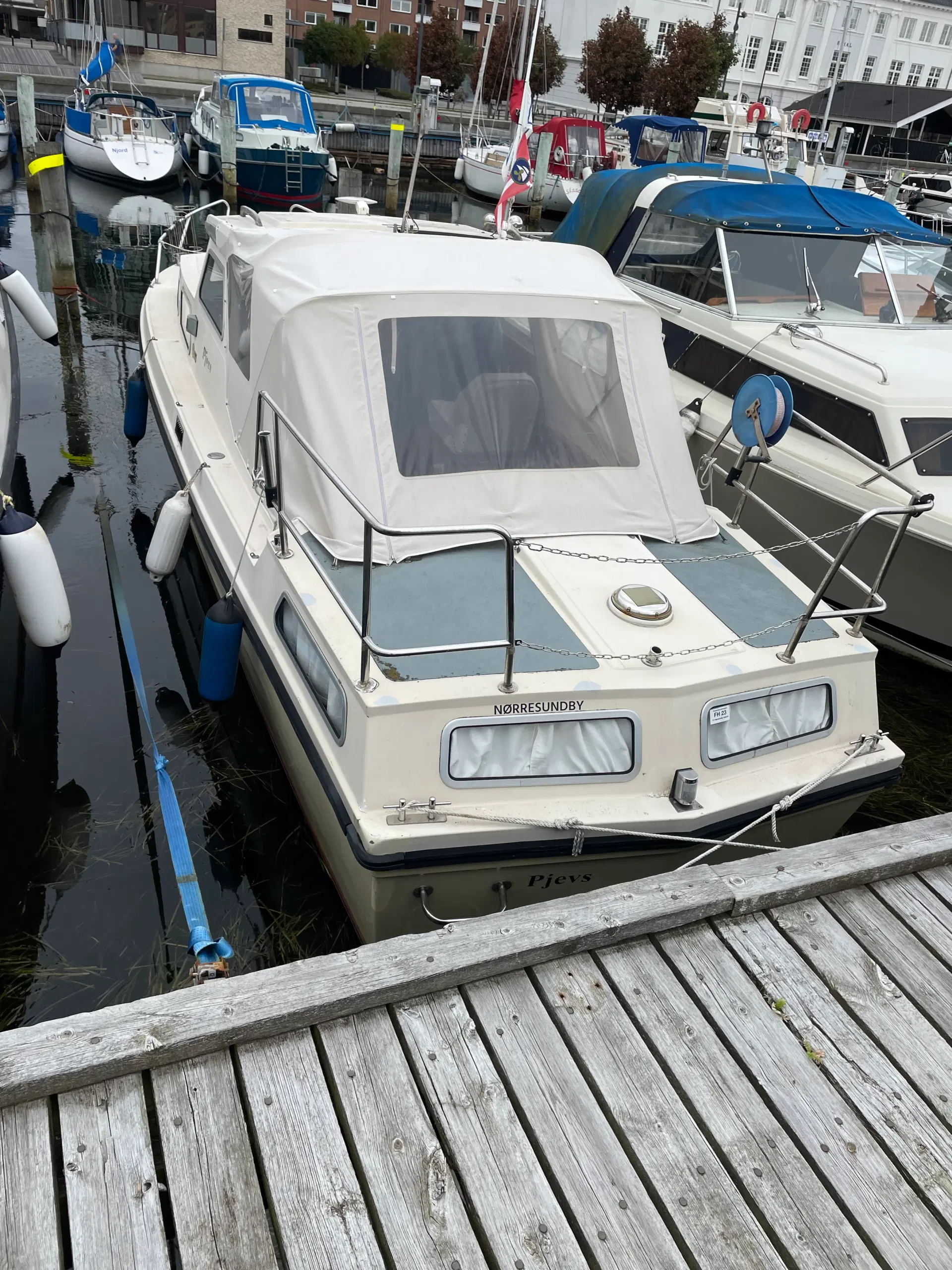 Motorbåd myra 25