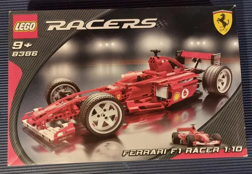 LEGO Ferrari F1