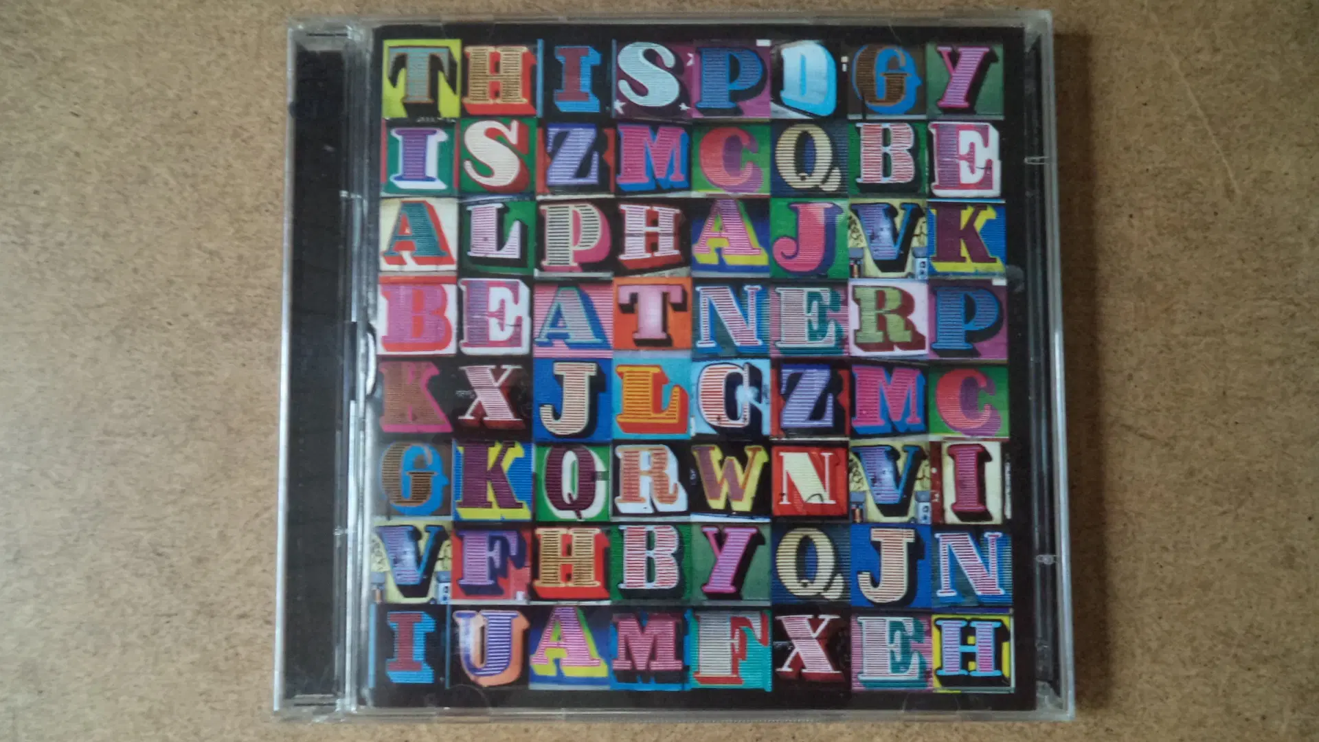 Alphabeat ** This Is Alphabeat (2-CD) Flot og velh