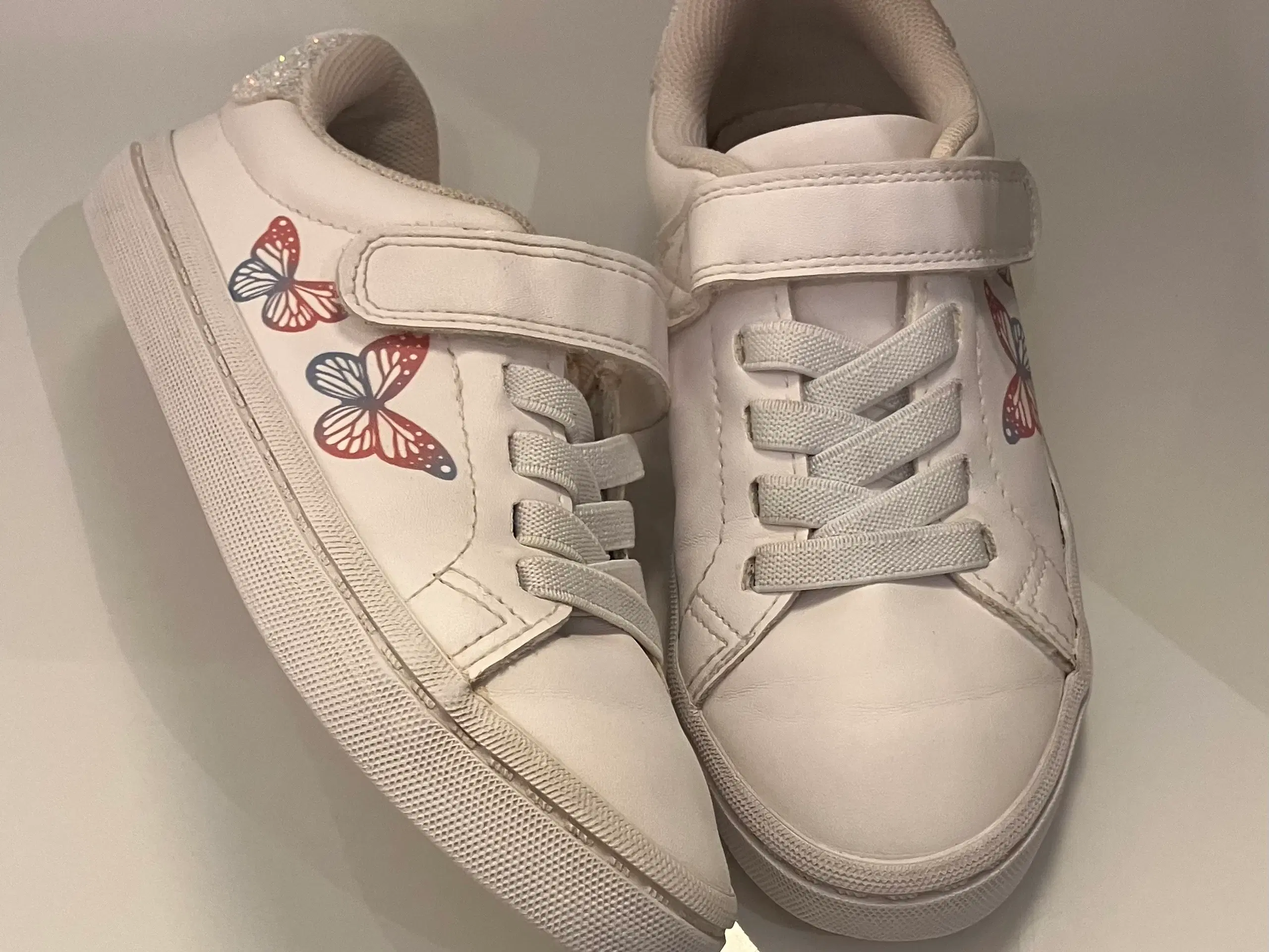 Cute sneakers/Sommerfugl/Pigesko/NSN