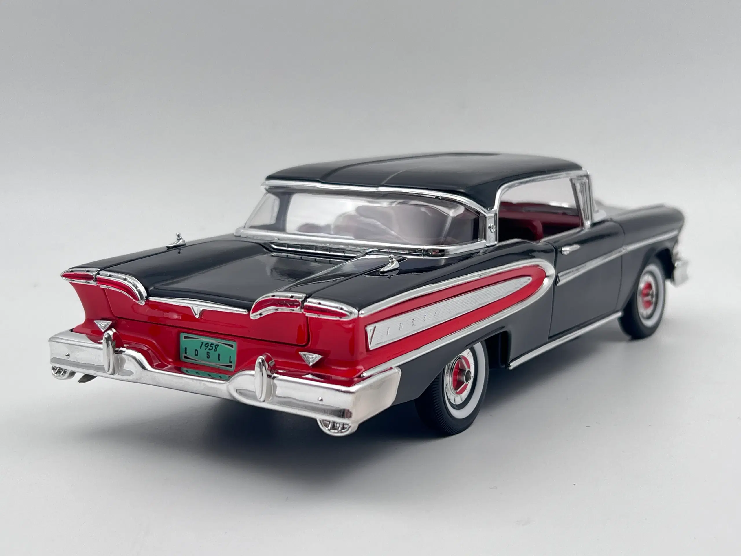 1958 Ford Edsel Citation 1:18  Super flot!