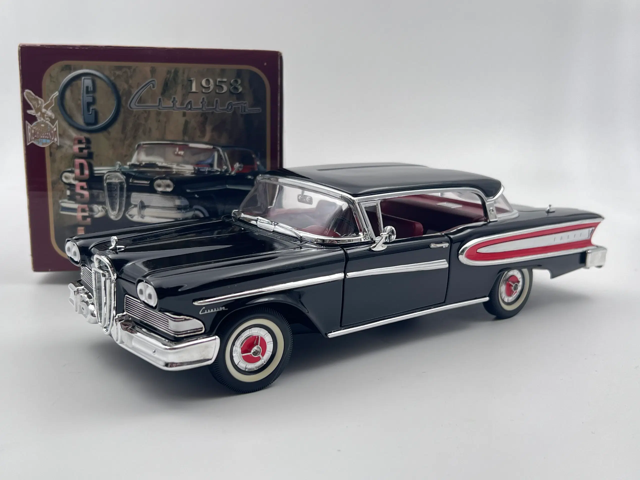 1958 Ford Edsel Citation 1:18  Super flot!