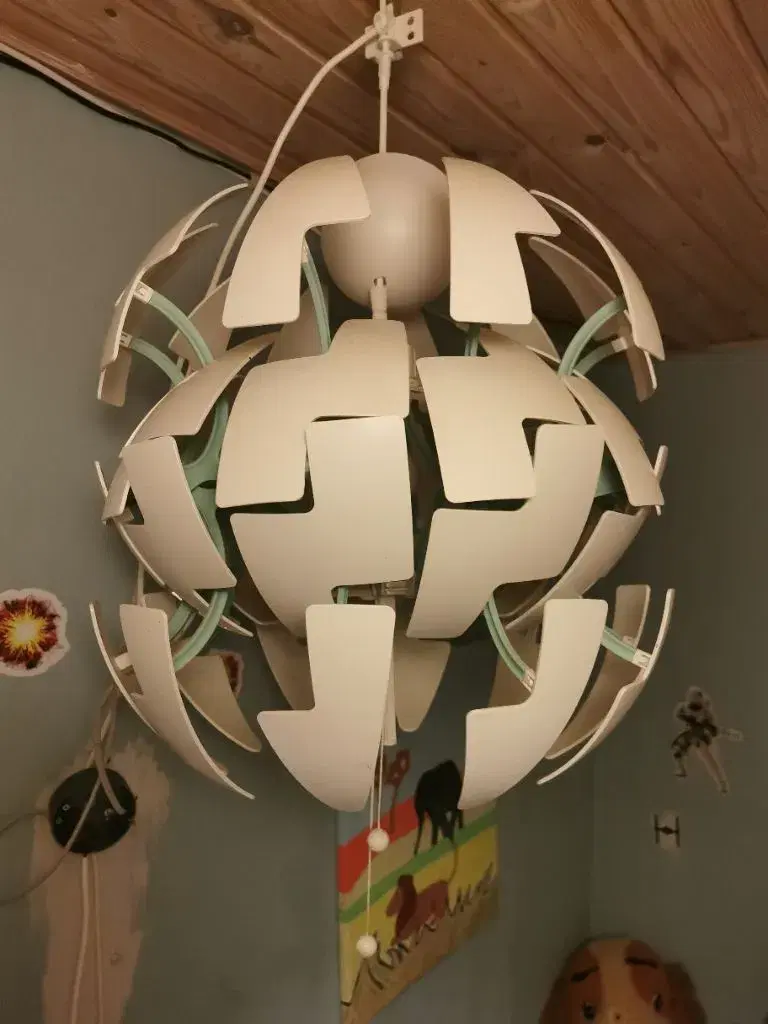 Ikea globe loftlampe