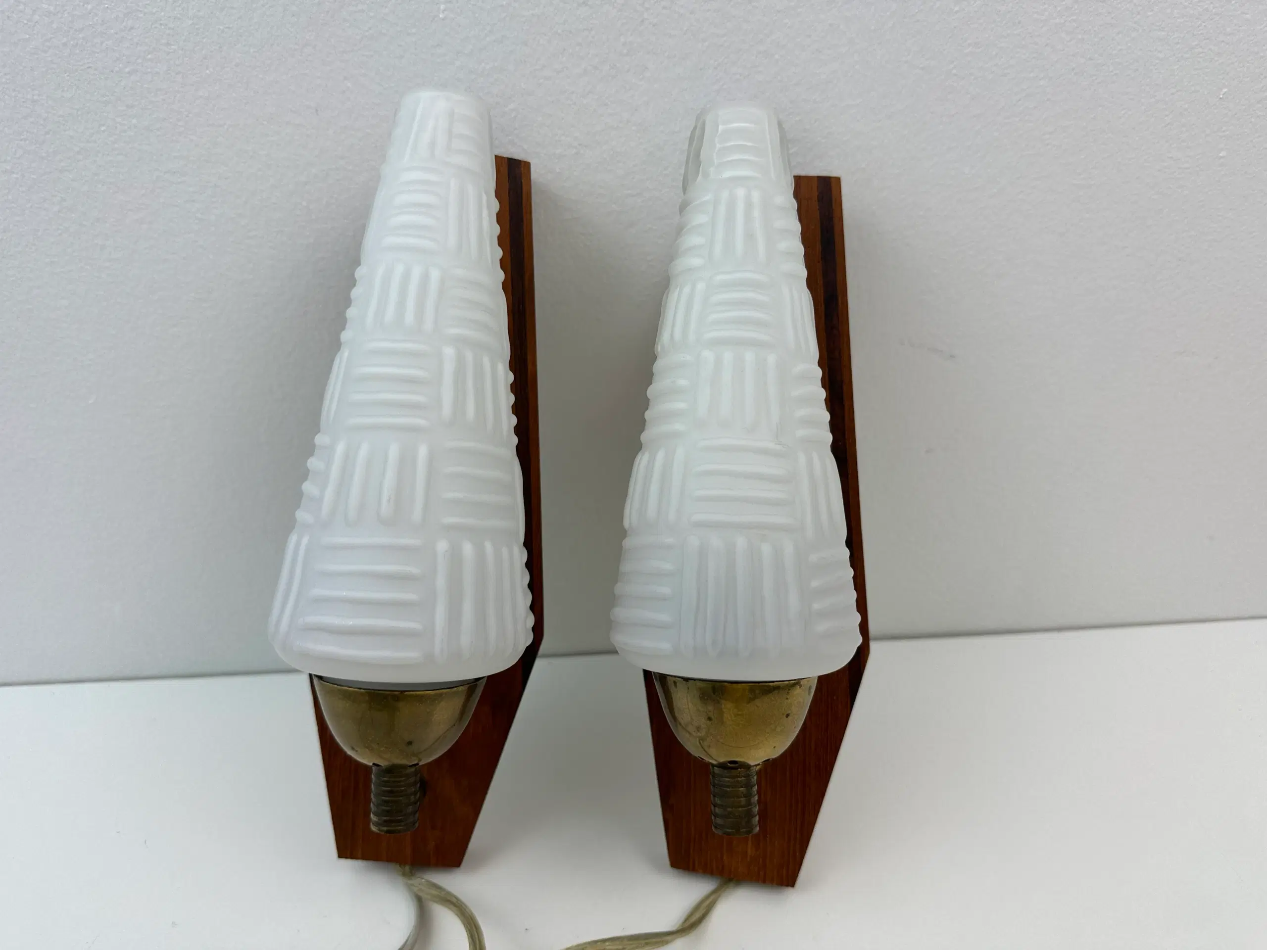 Teak retro lampe m opalglas