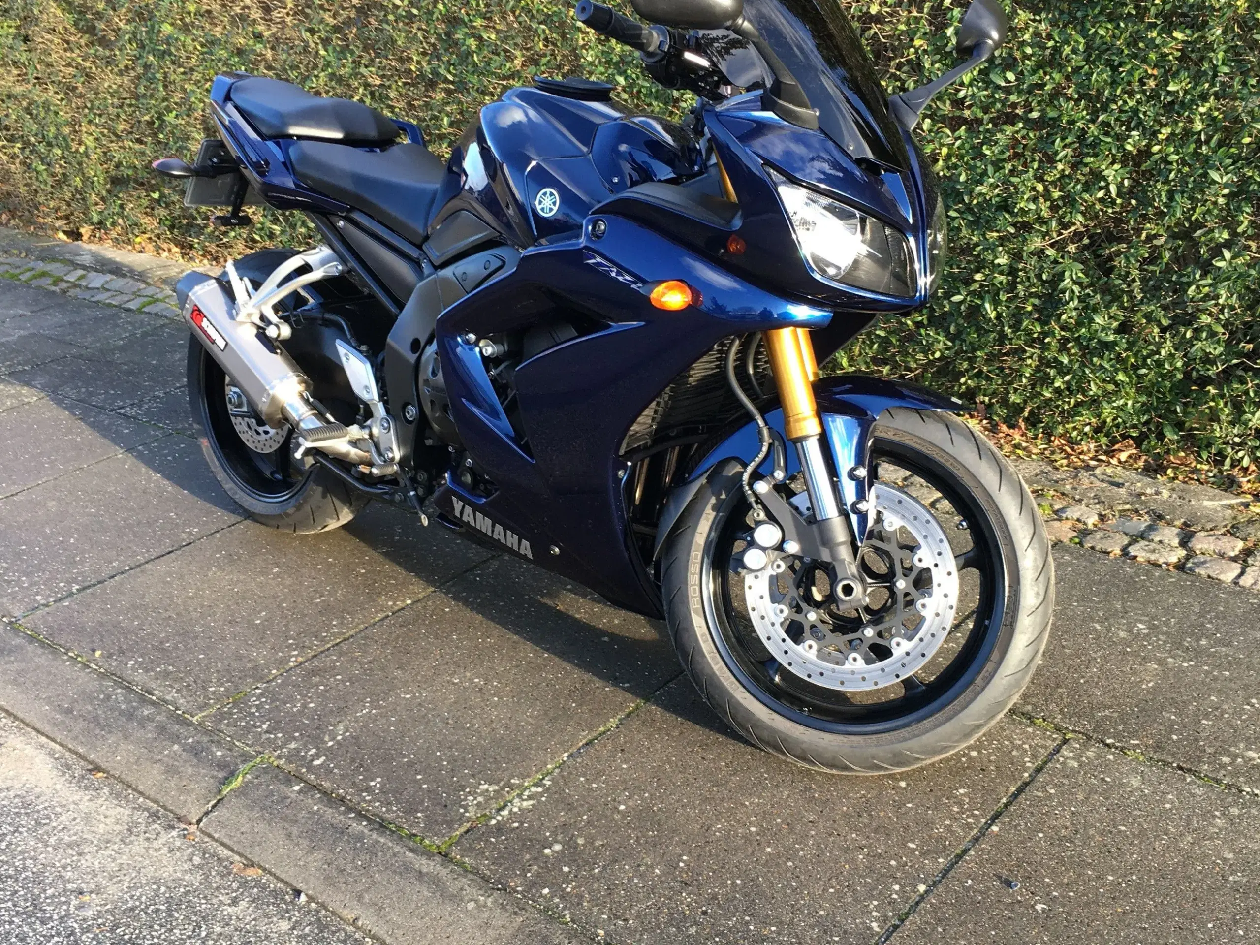 Yamaha FZ1