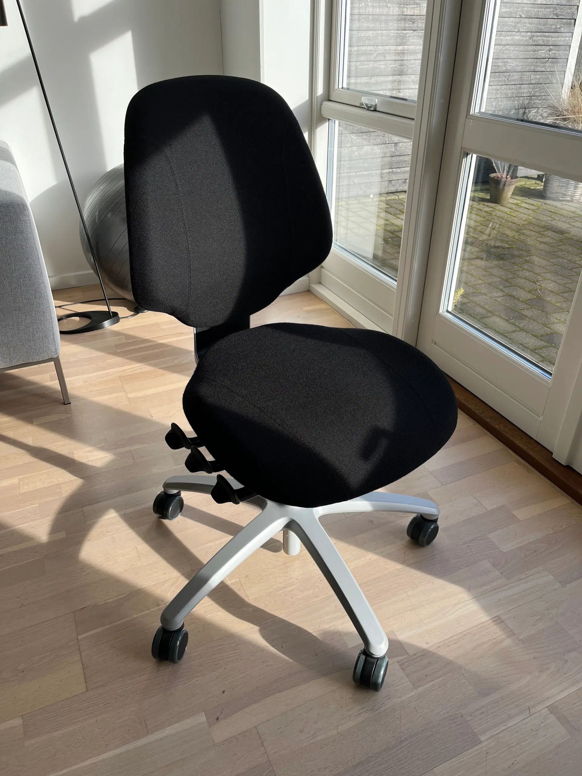 Kontorstol RH Mereo chair 200 Its koral