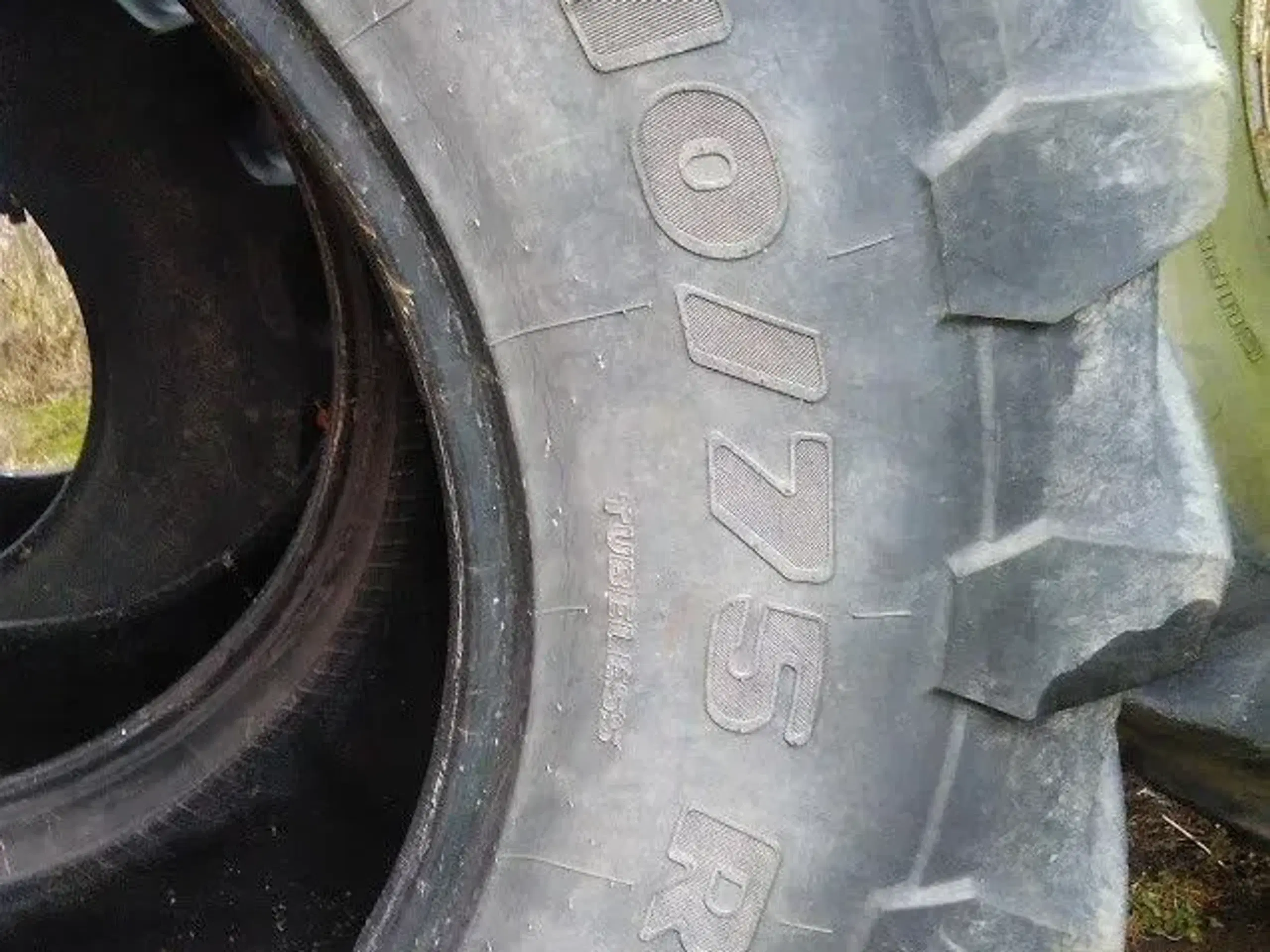 Dæk 710/75R42