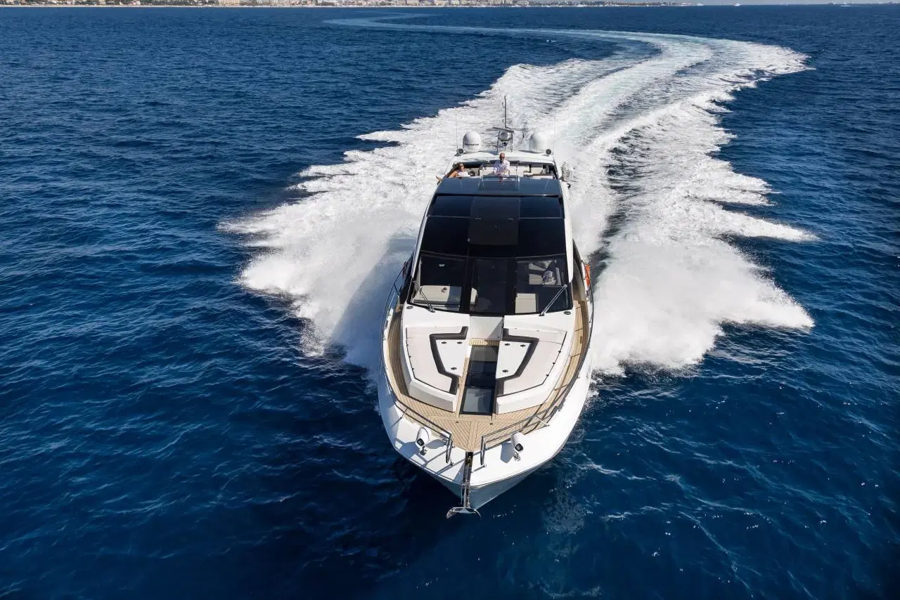 Galeon 650 SKYDECK