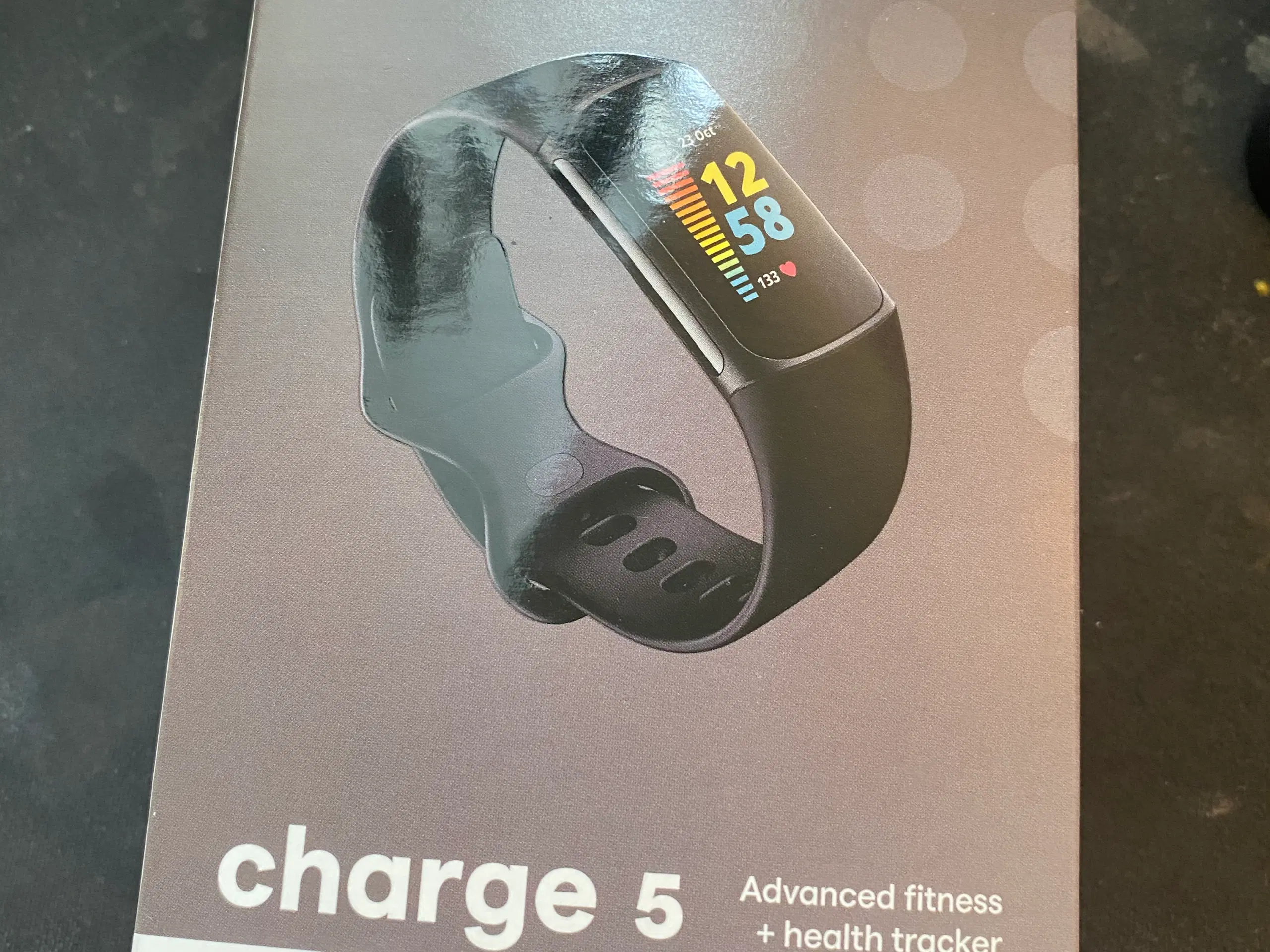 Fitbit Charge 5