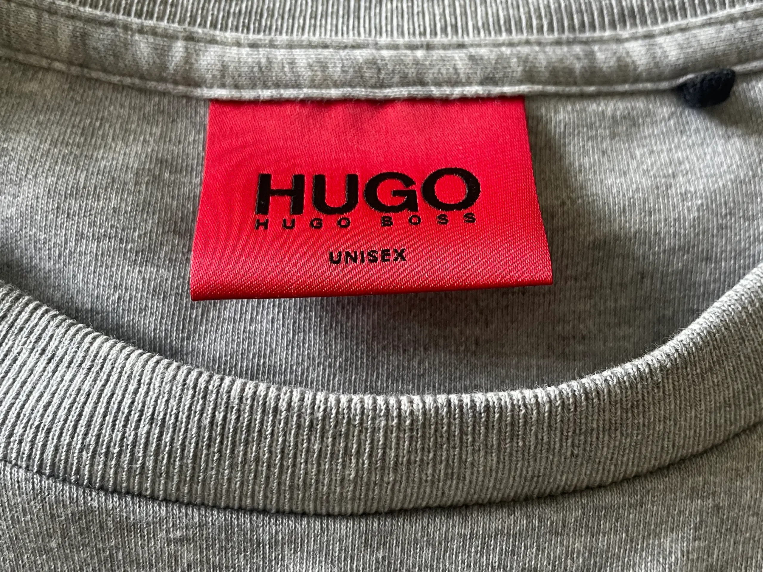 Hugo sweatshirt