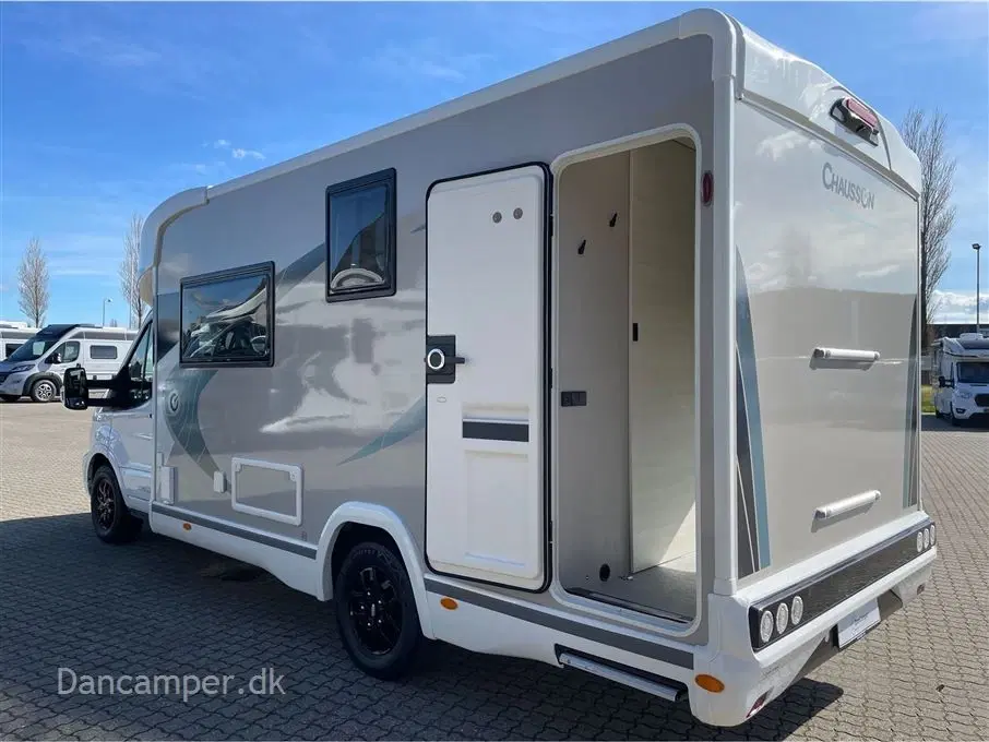 2022 - Chausson 660 Exclusive line   Luxus og ultimativ hygge Automatgear og 170 HK Solceller Artic-pakke Bi-Xenon lys