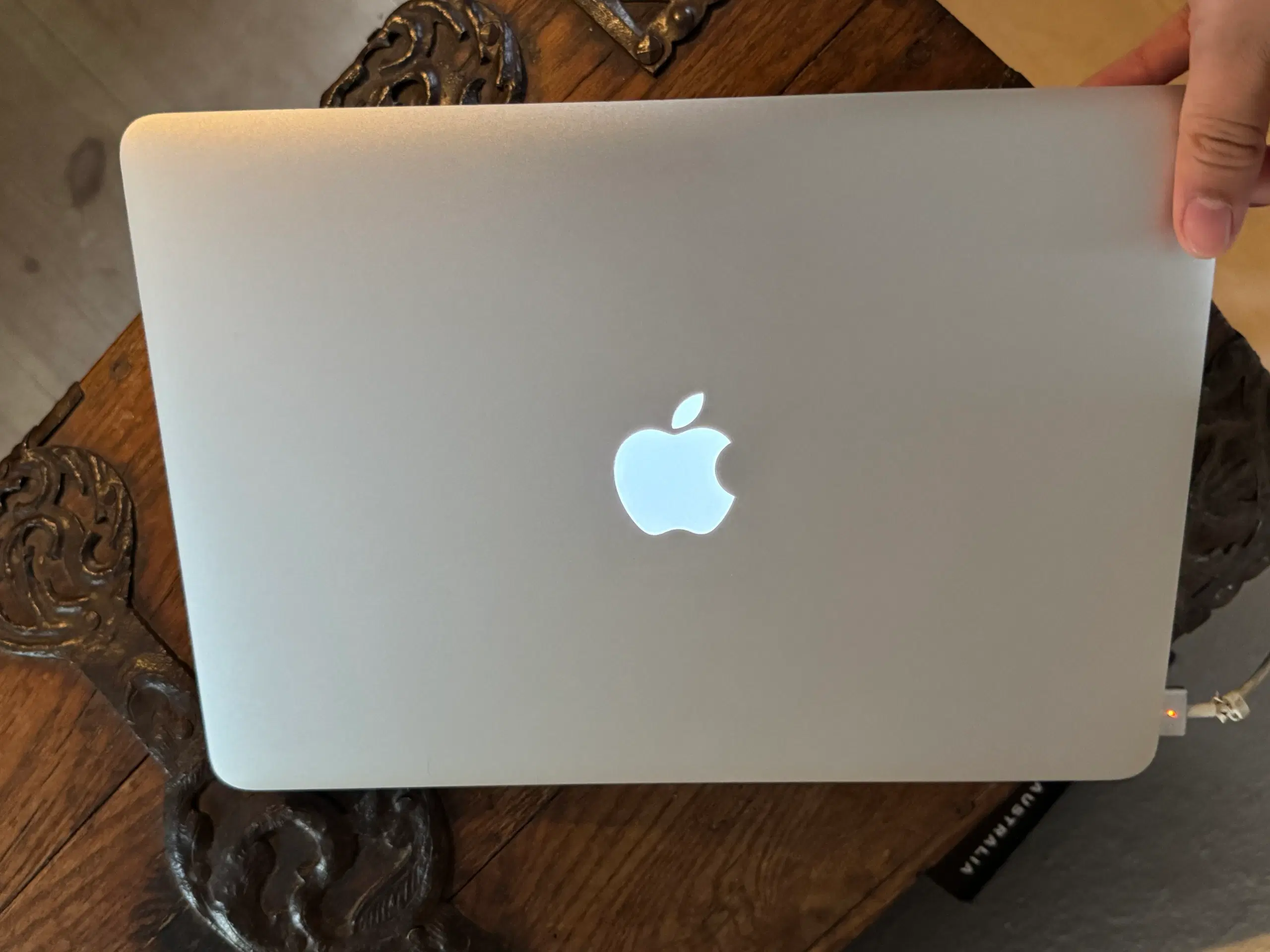 MacBook Air – BILLIG