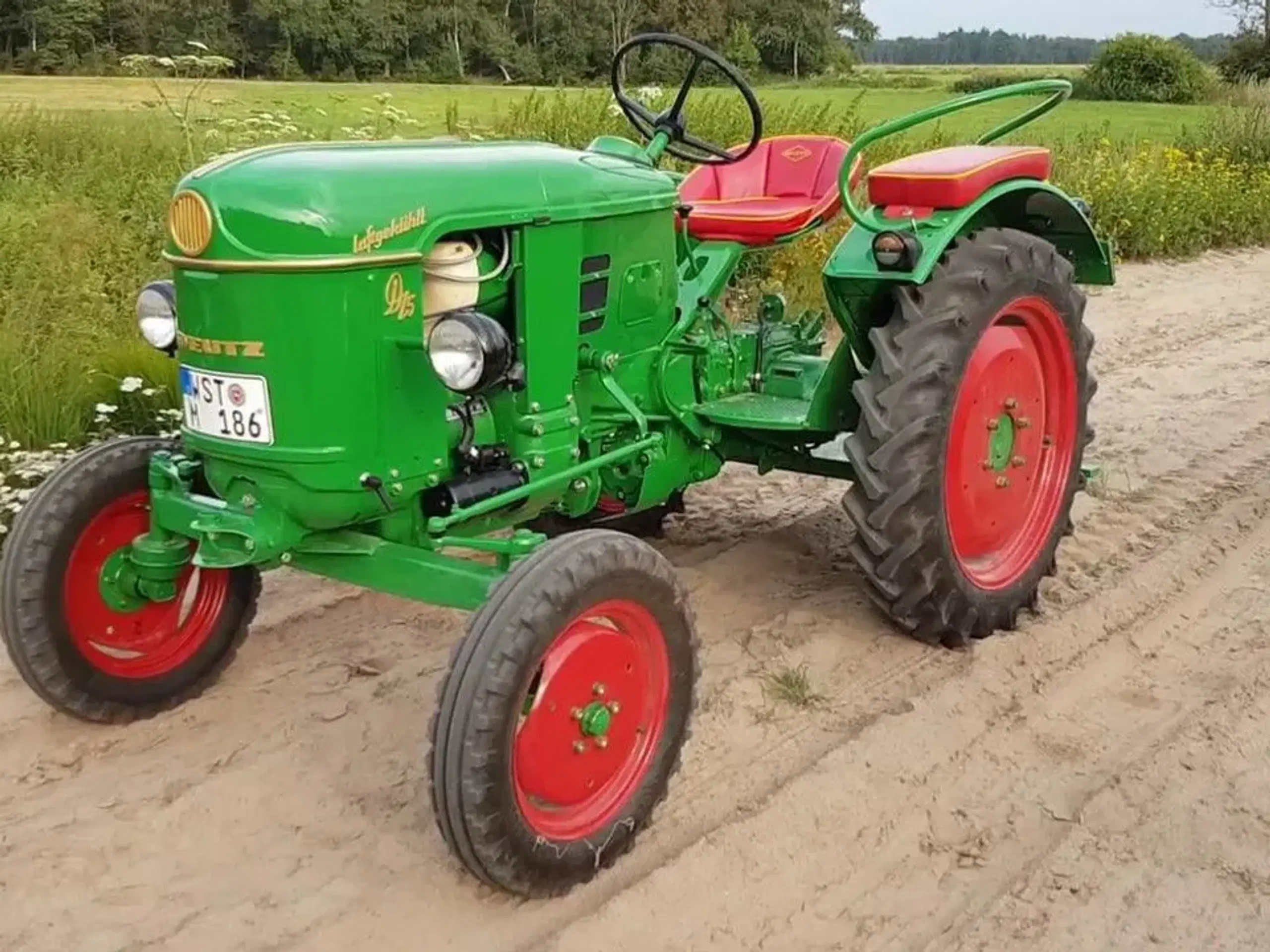 Deutz D15 købes