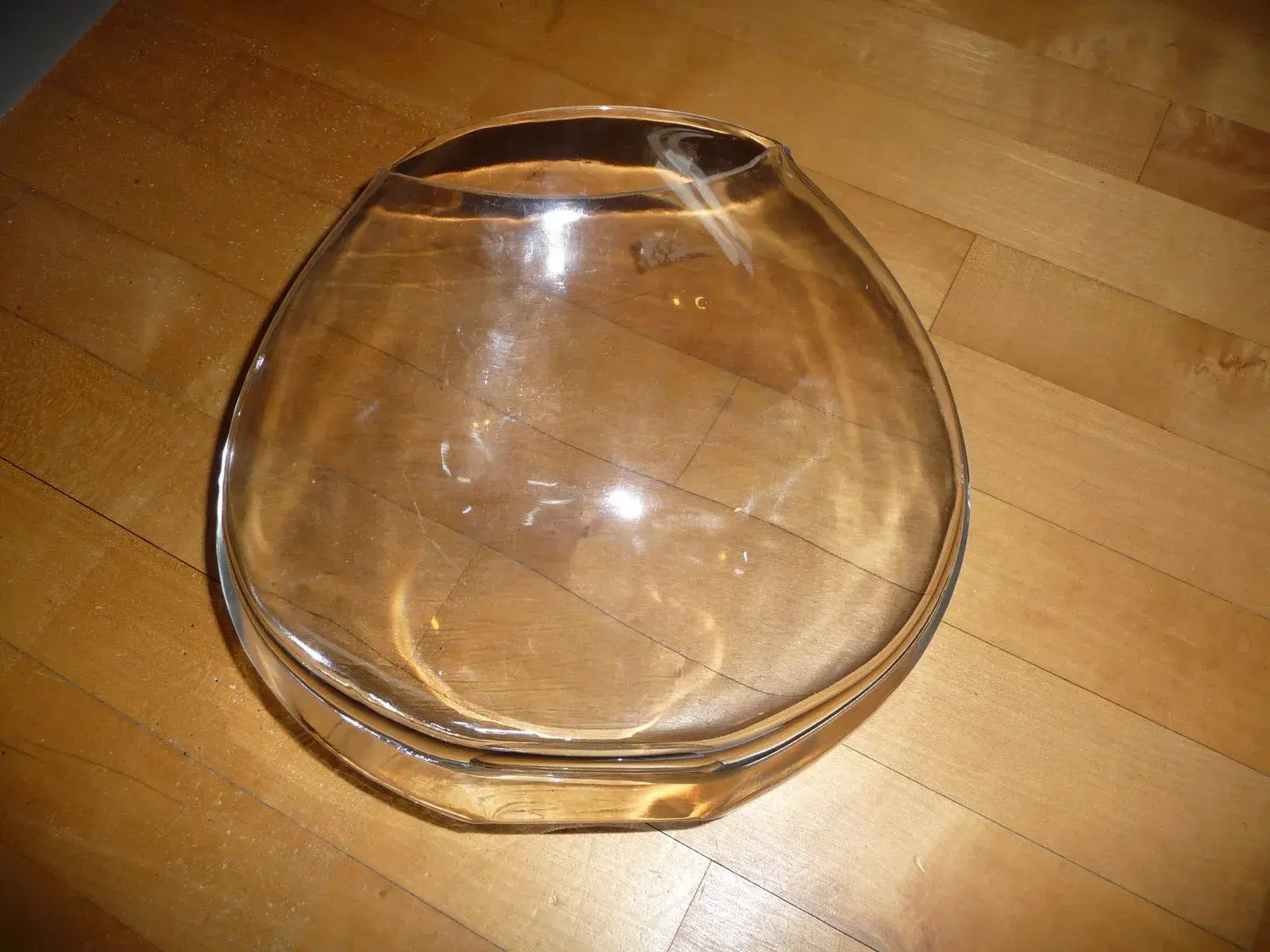 oval glas vase den er 23 cm høj 25 cm