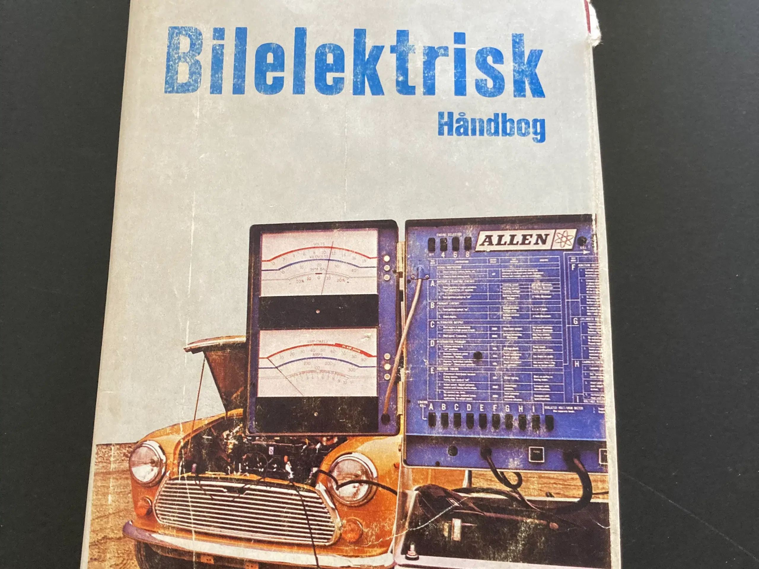 Bilelektrisk håndbog nostalgi fra 1973