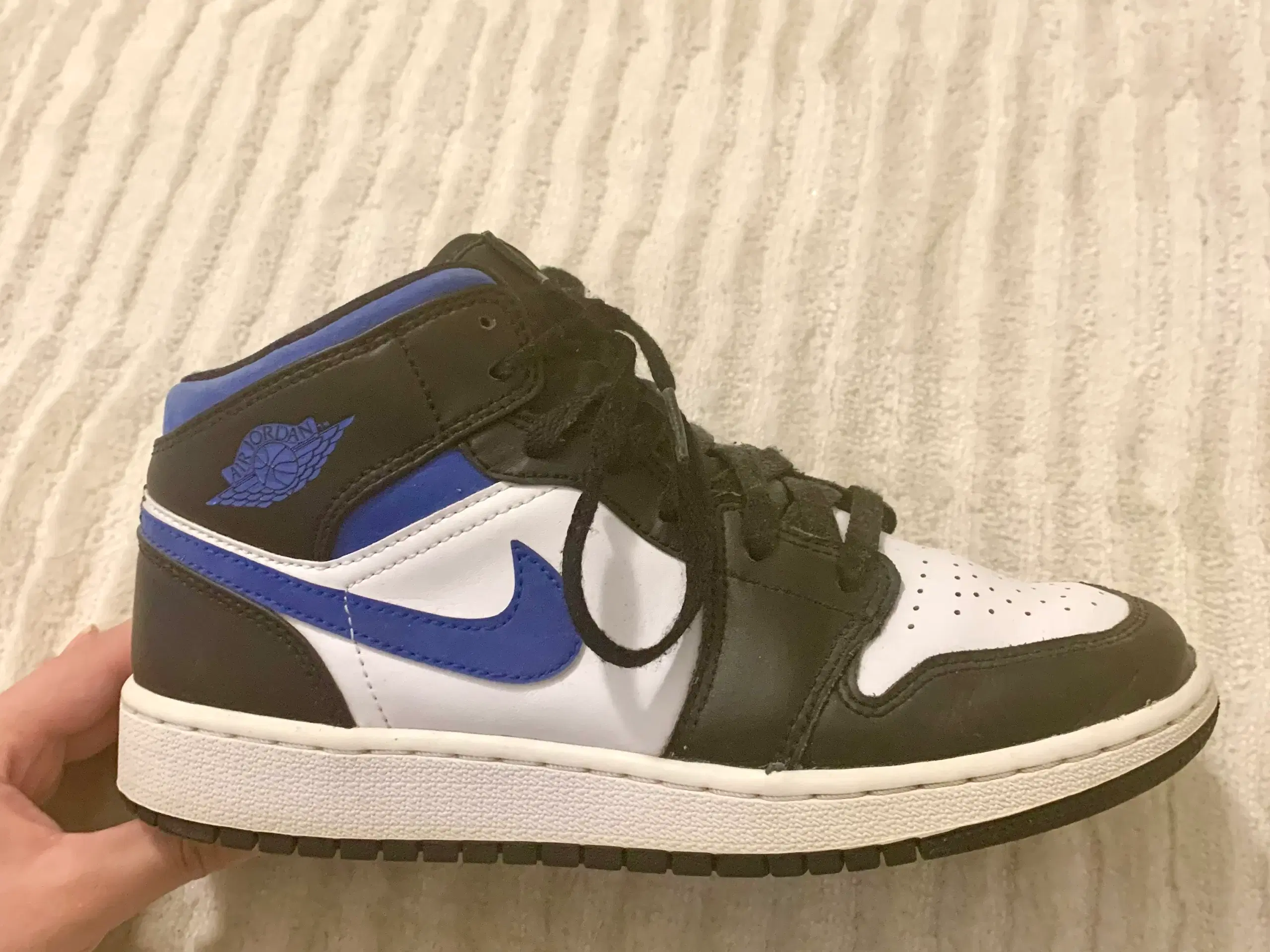 Nike Jordan royal blue