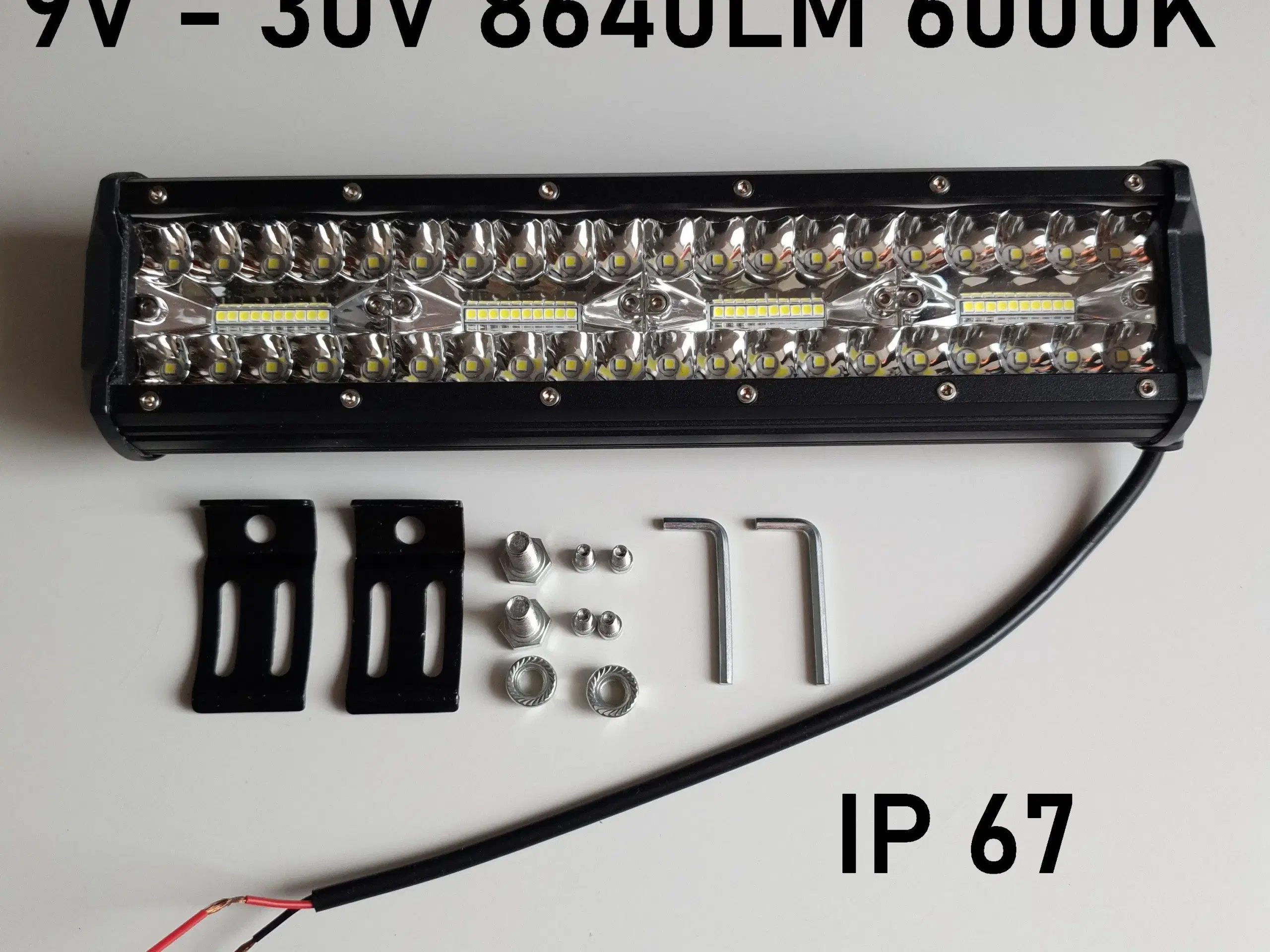 9-30V 240W 8640LM 6000K IP67 LED Arbejdslampe