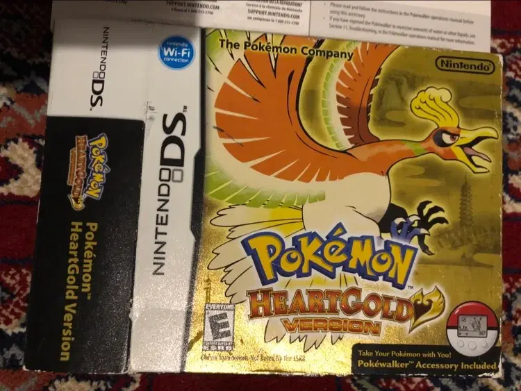 Pokemon Heartgold + Pokewalker