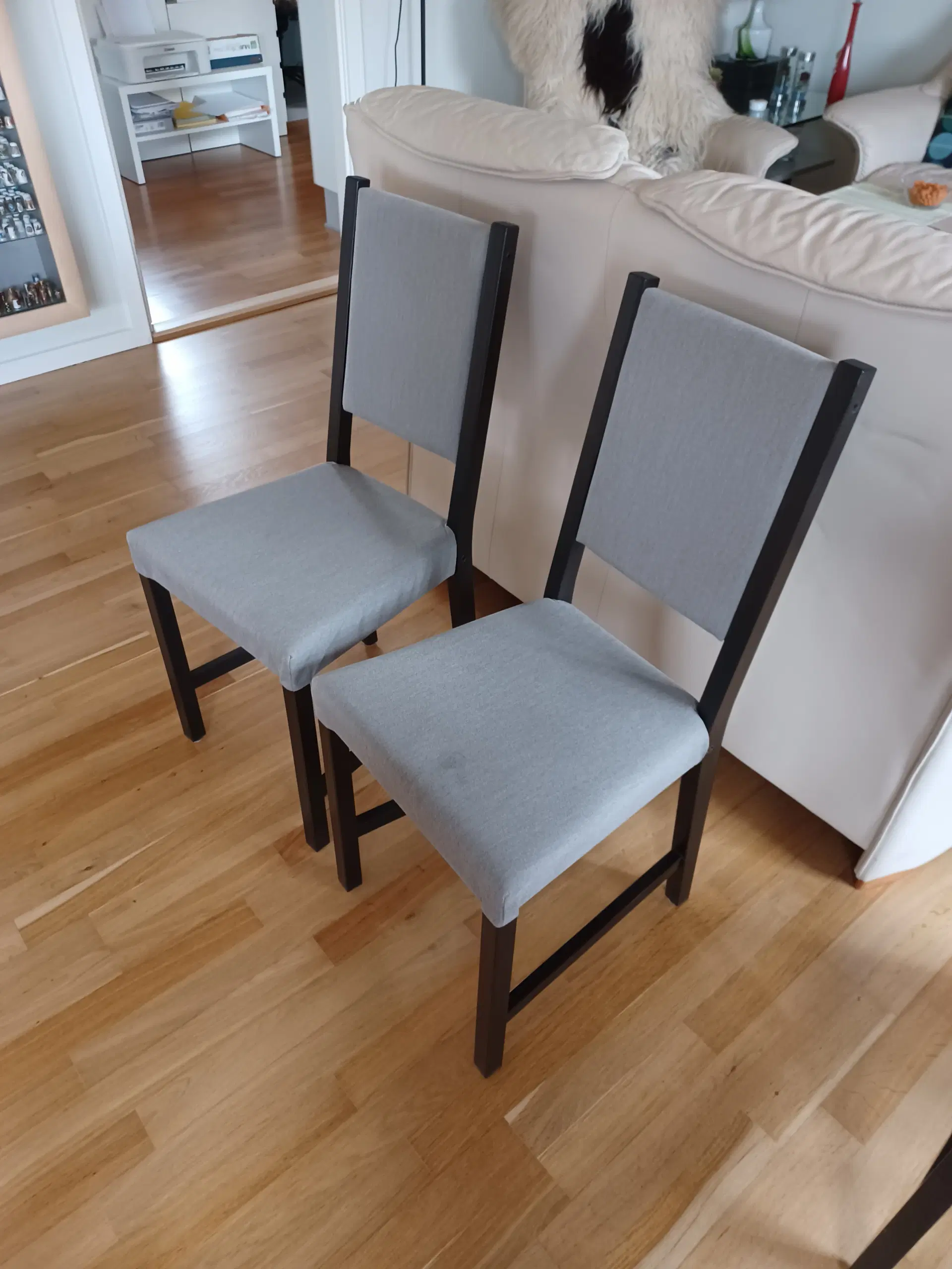 8 Spisestole fra Ikea