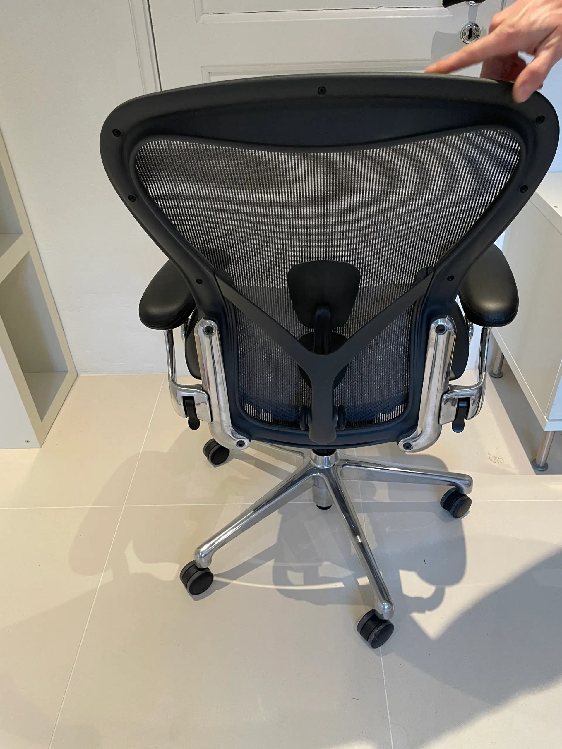 Herman Miller Aeron Kontorstol remastered Model B