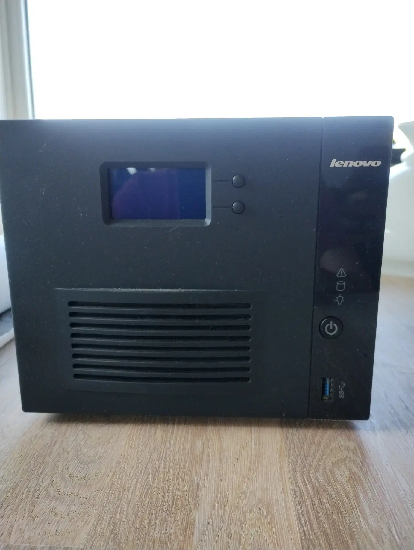 Nas server Lenovo IX4 300d