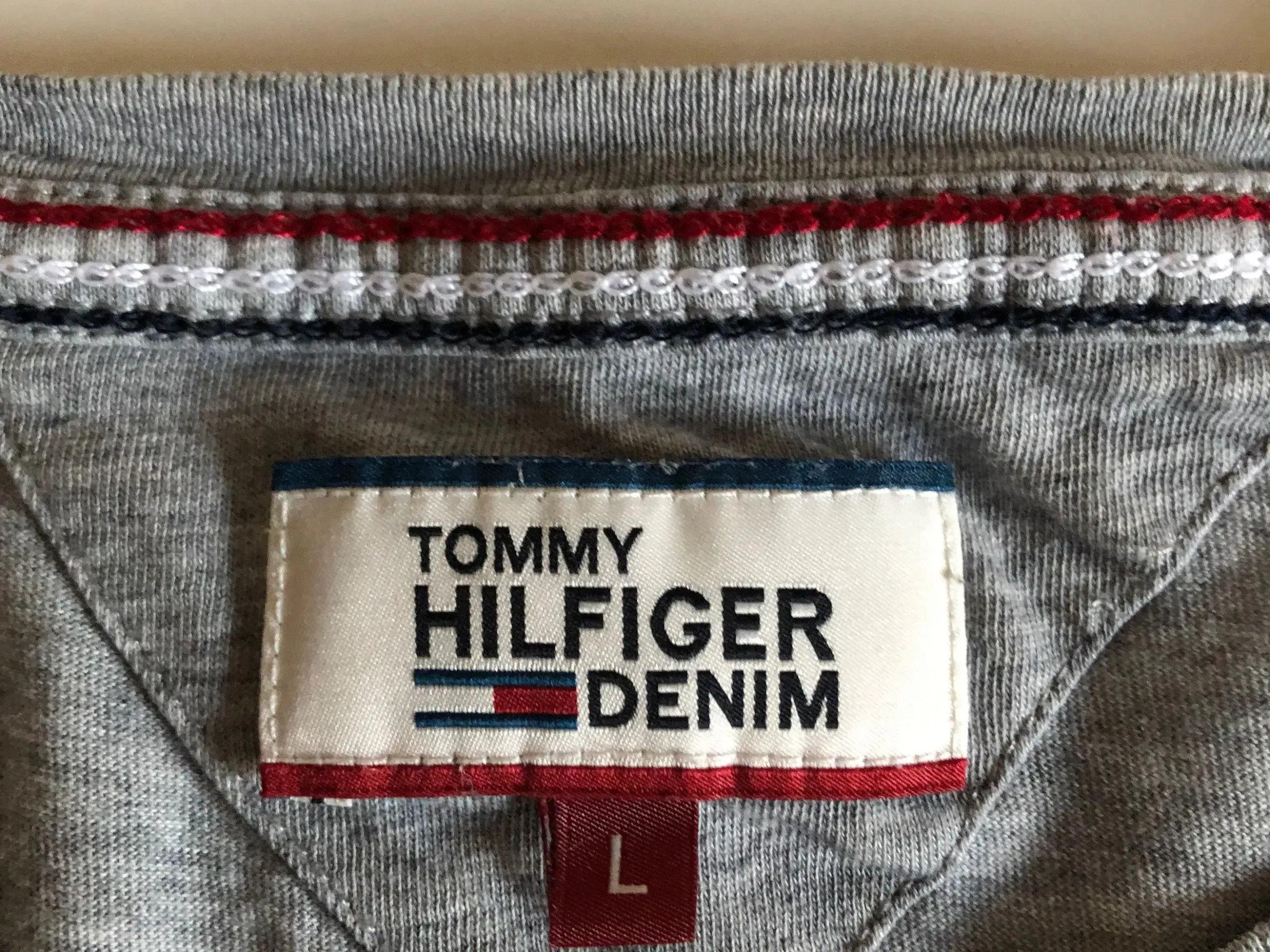 Tommy Hilfiger T-shirt