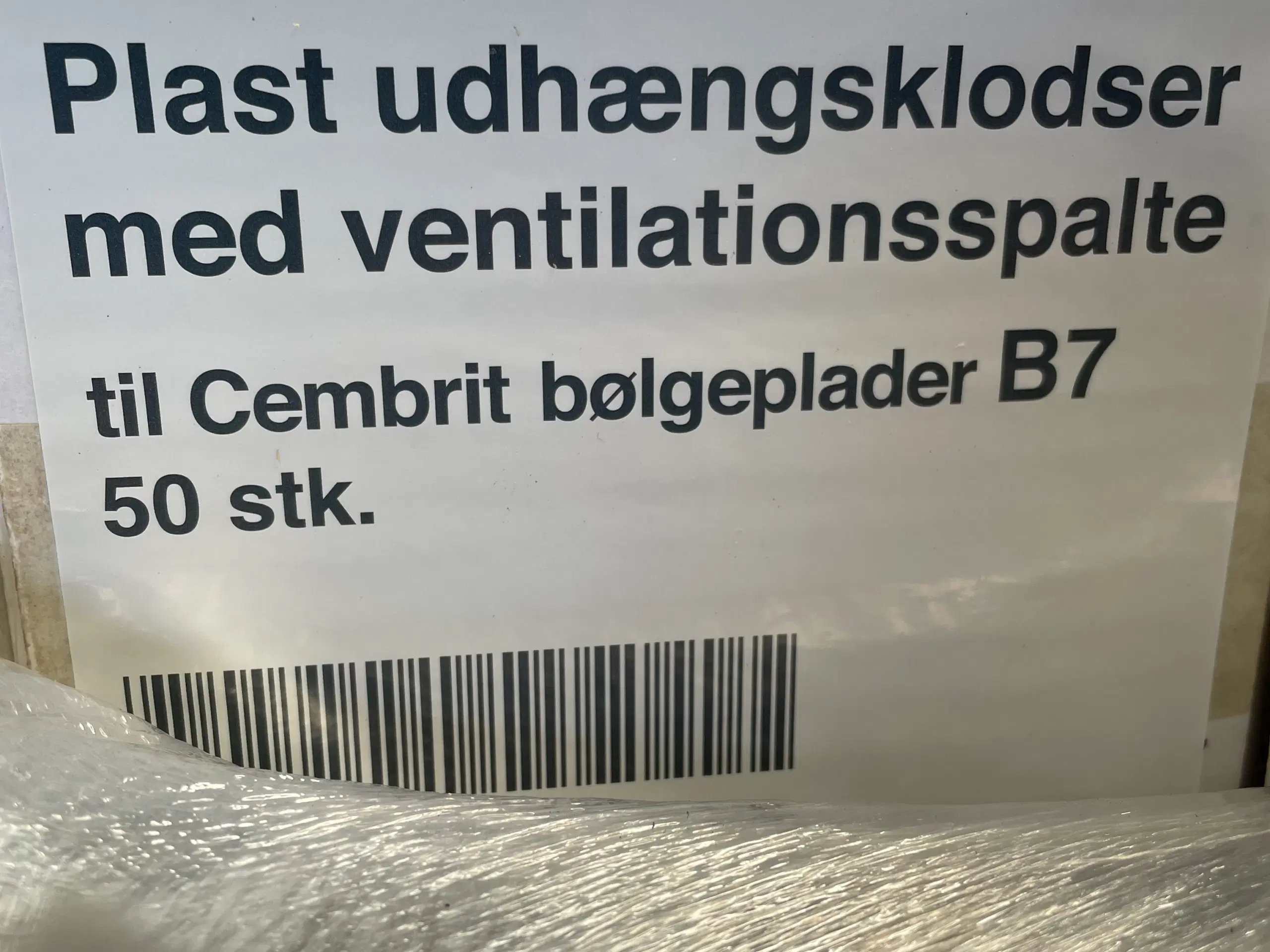 Plastudhængsklodser med ventilation