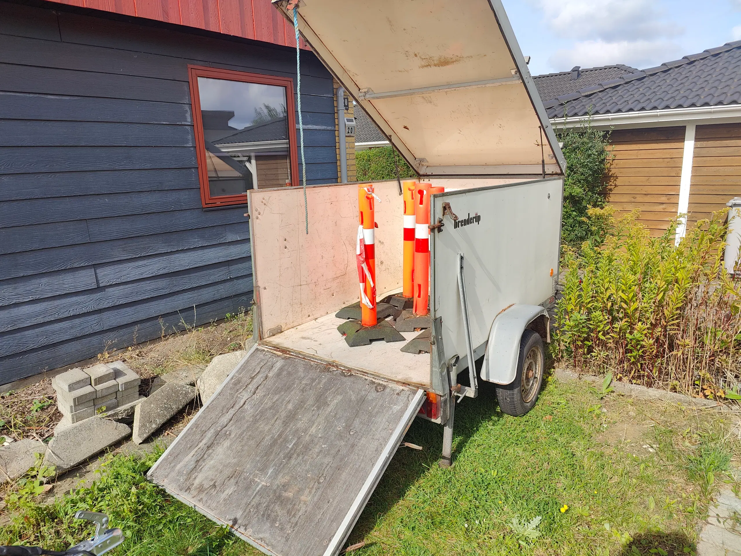 Brenderup lukket Trailer