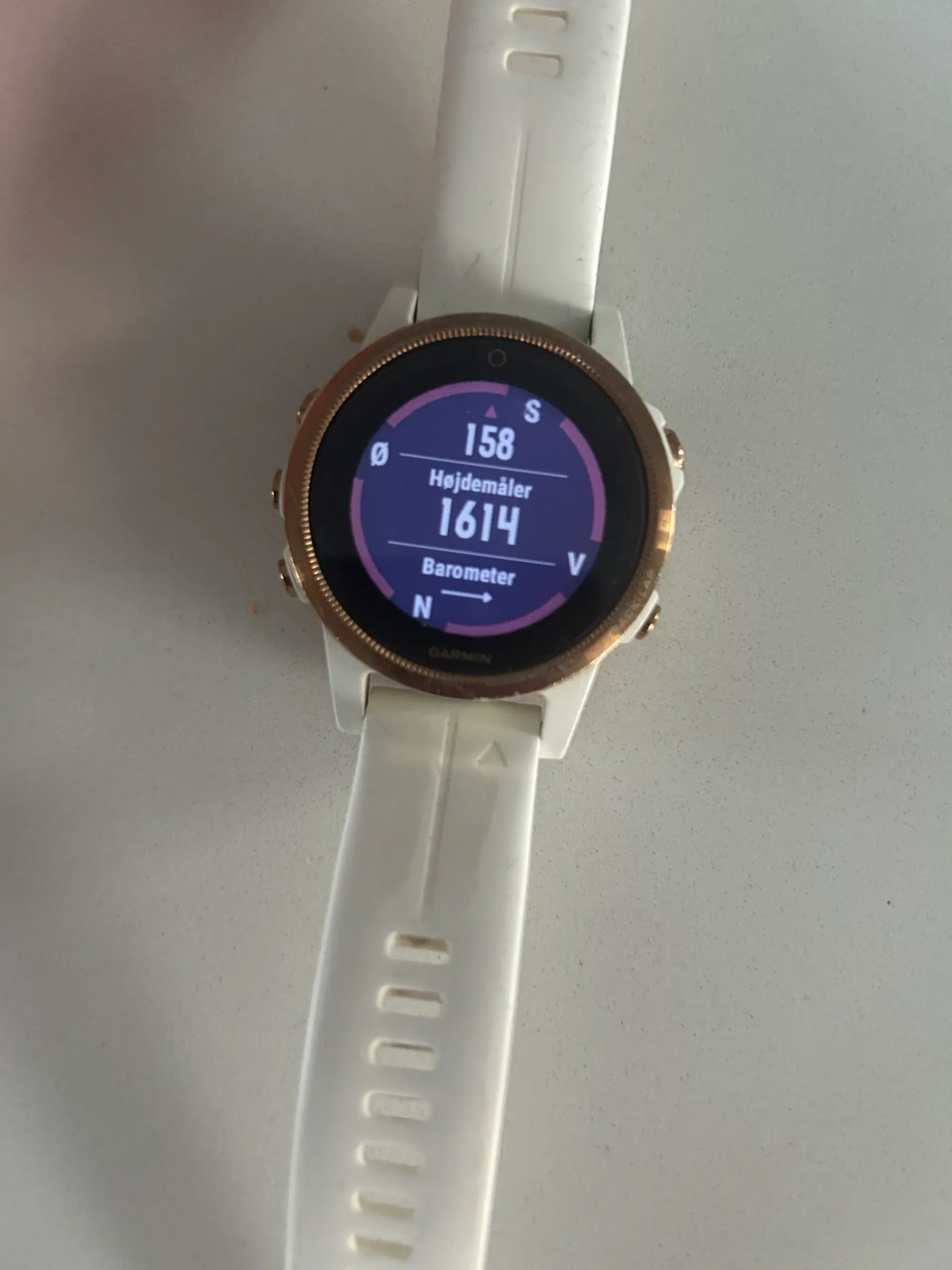 Garmin 5S white Rose Gold smartwatch