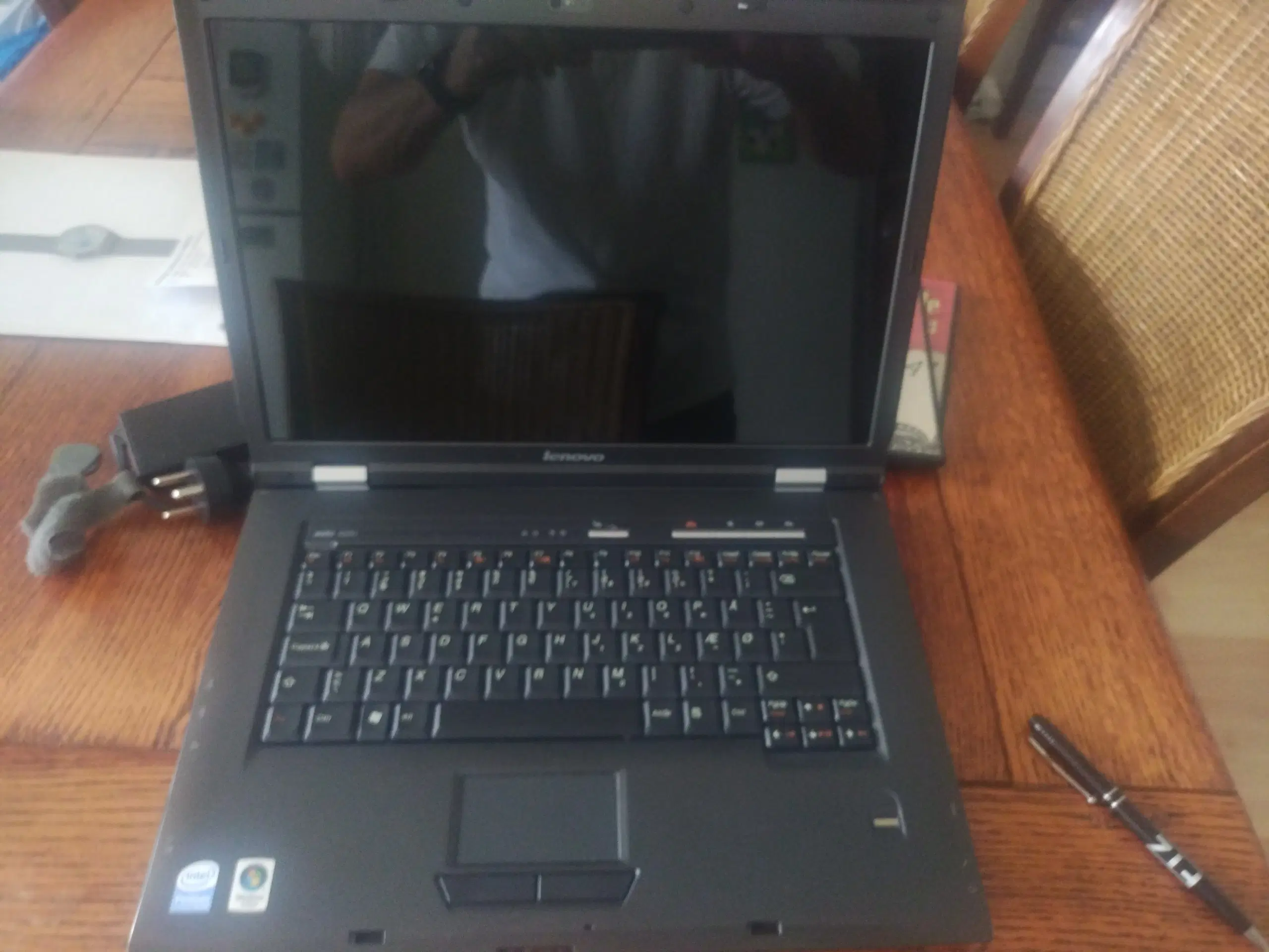 Lenovo 3000 N200