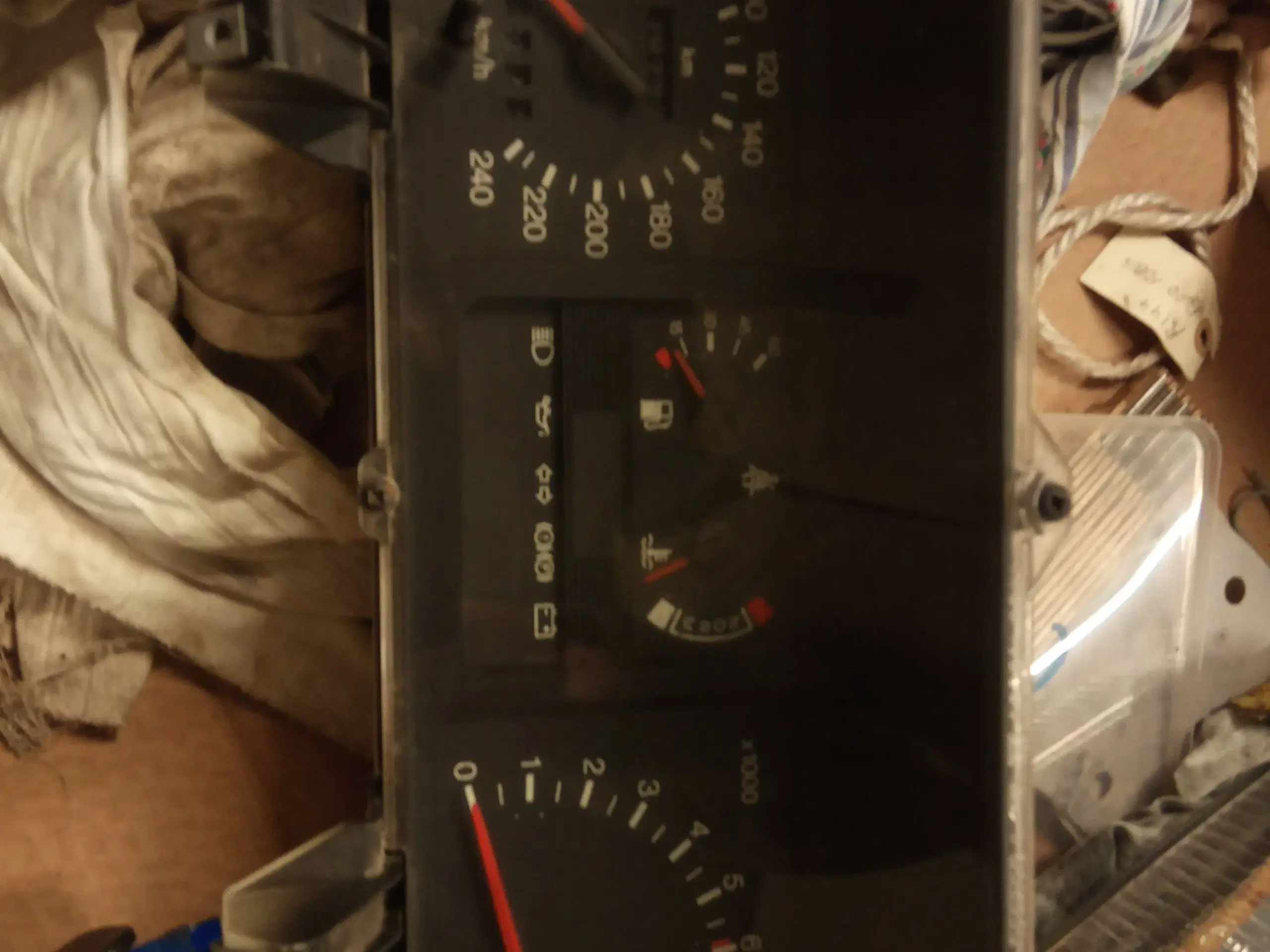 Ford Sierra Speedometer