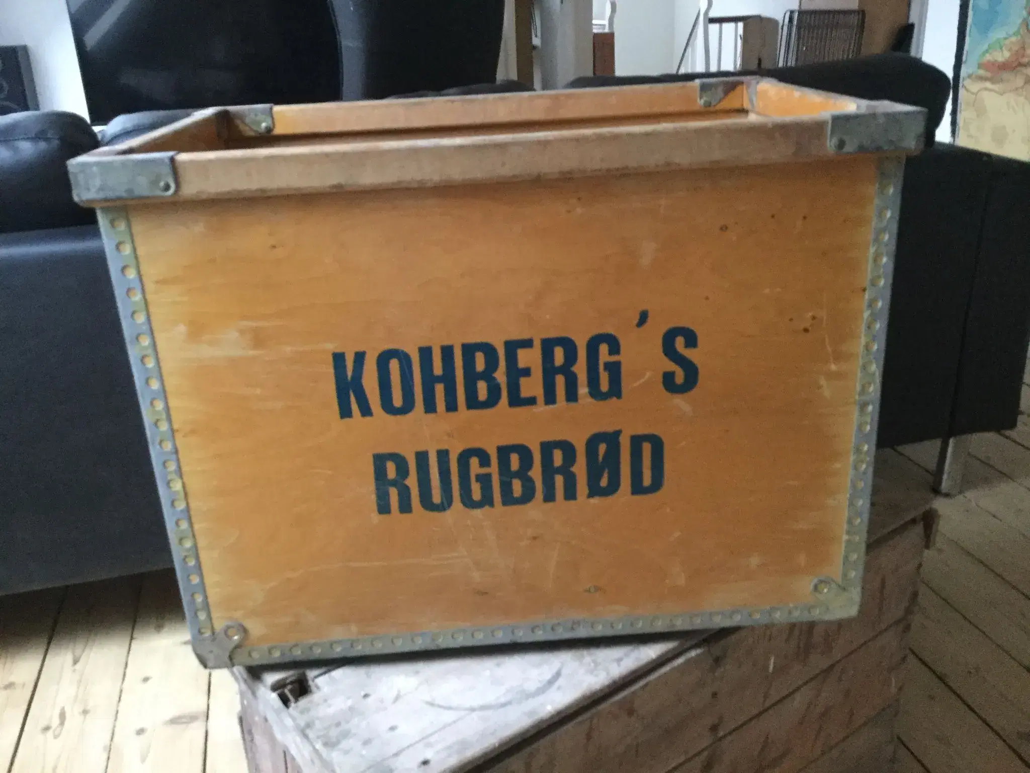 gammel kohberg brødkasse