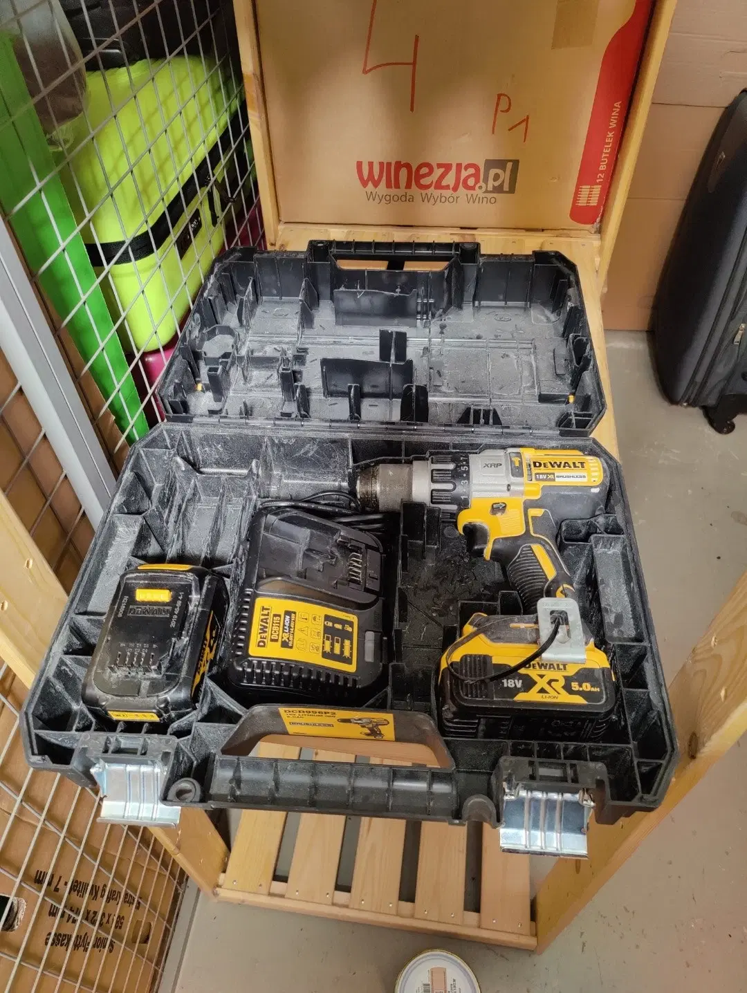 DeWALT slagbore/skruemaskine 18V (udlejes)