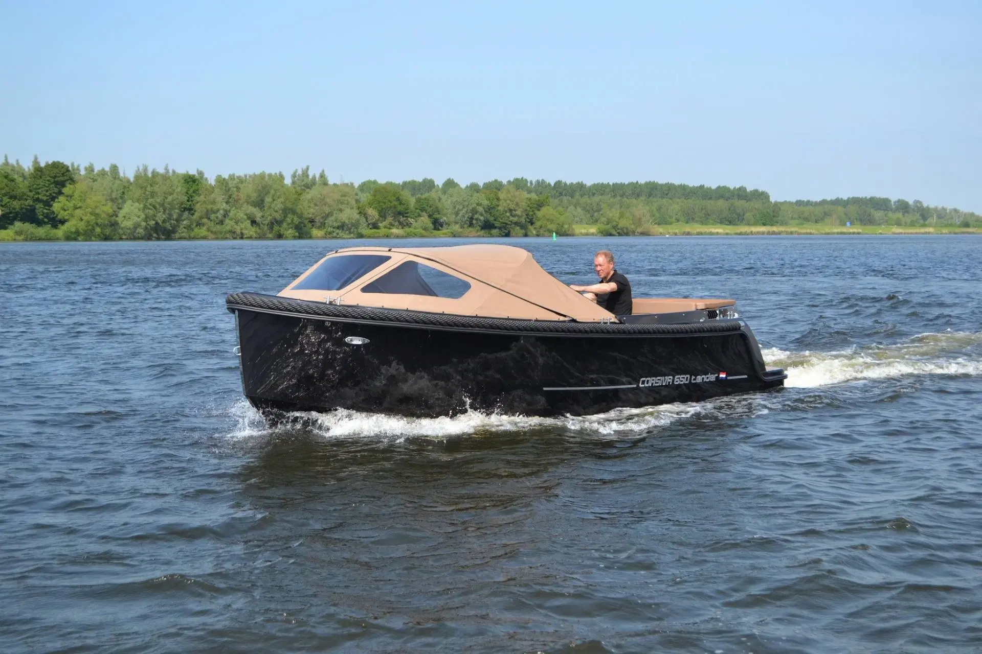 Corsiva 650 Tender