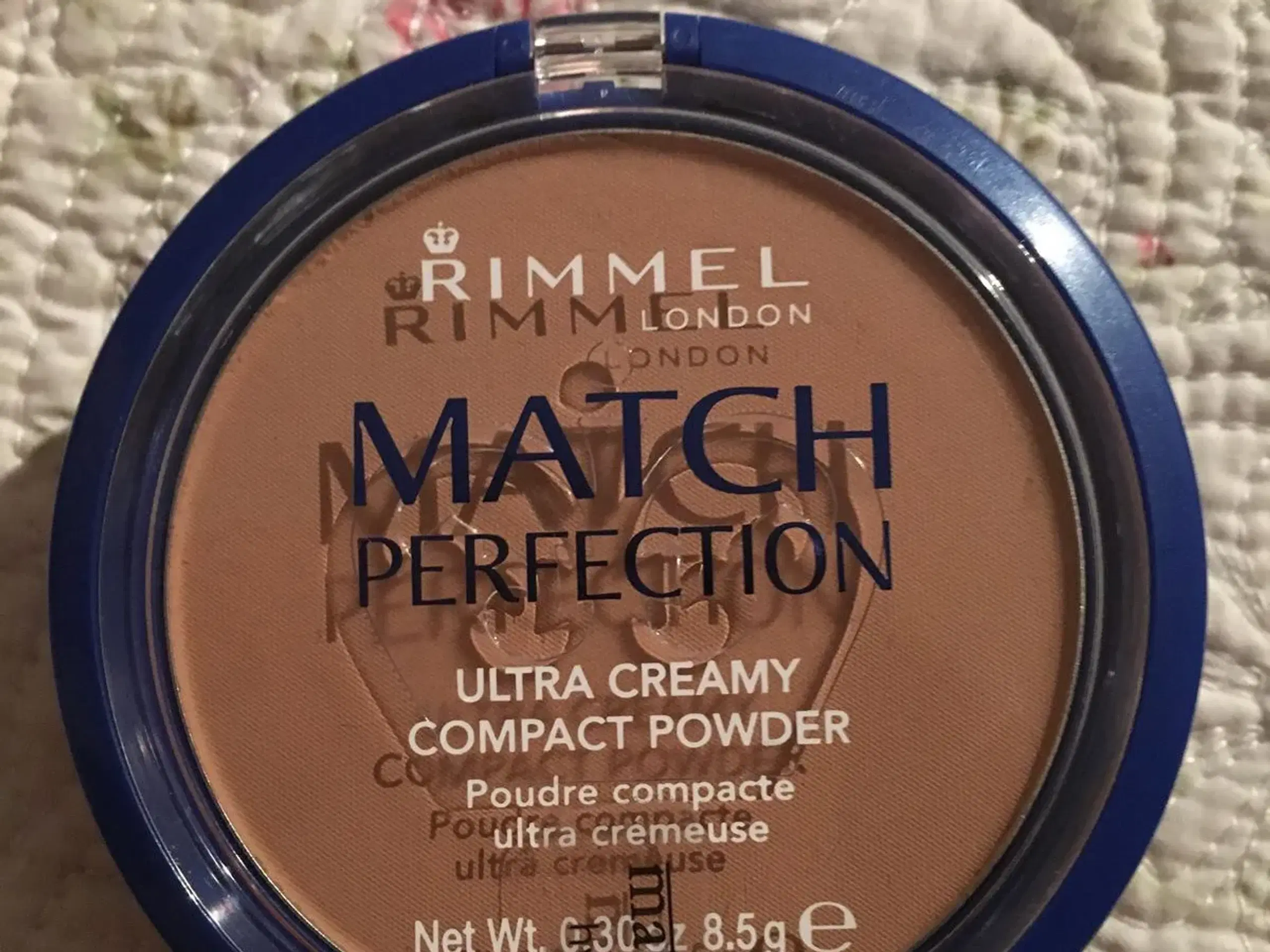 RIMMEL Match Perfection pudder